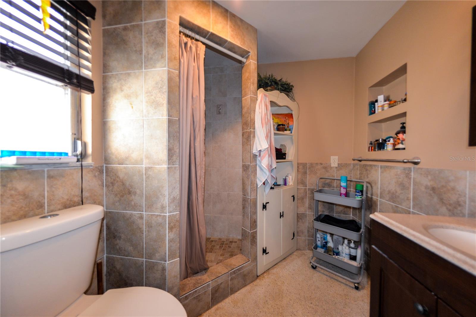 166 EASTON DR NW, PORT CHARLOTTE, FL, 33952