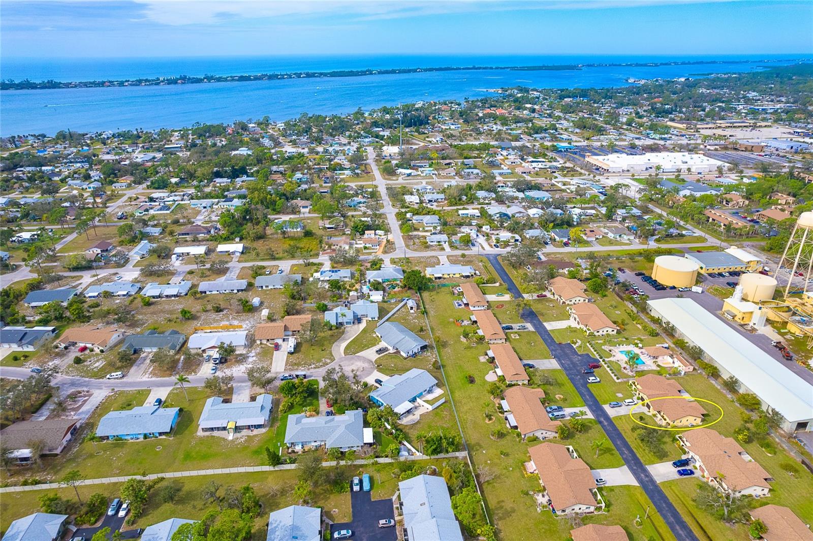 208 HIGH POINT DR #B, ENGLEWOOD, FL, 34223
