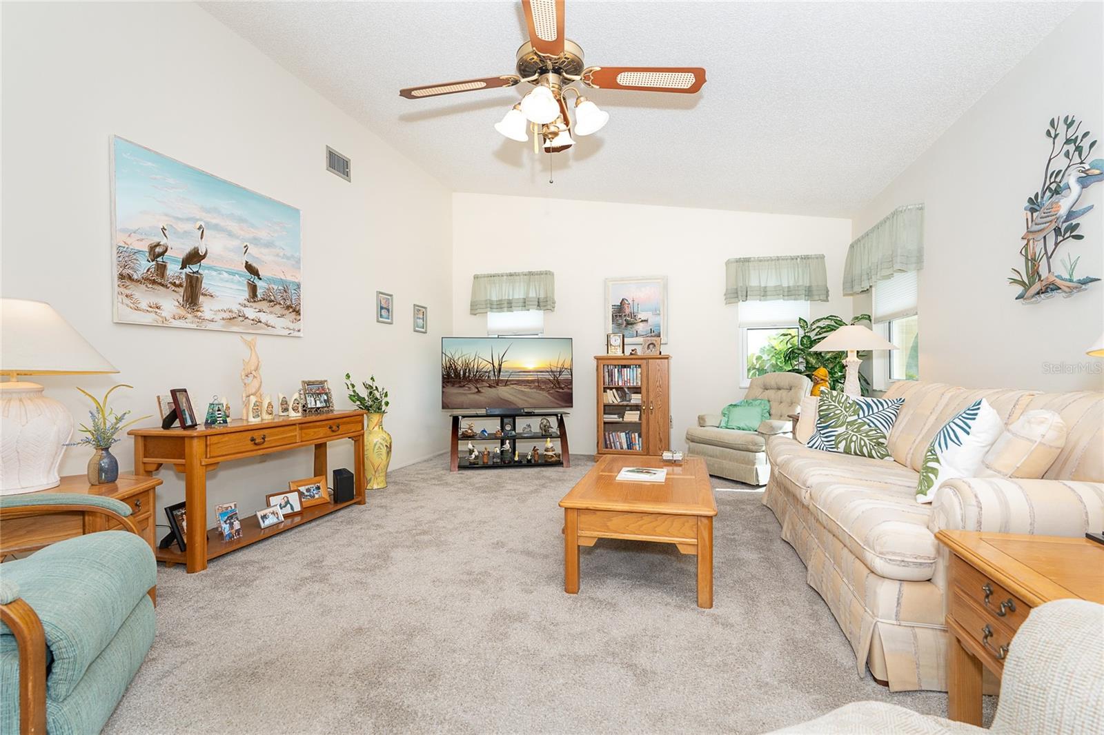 208 HIGH POINT DR #B, ENGLEWOOD, FL, 34223