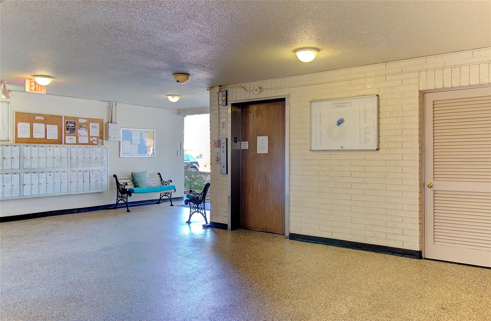 5750 80TH ST N #B208, ST PETERSBURG, FL, 33709