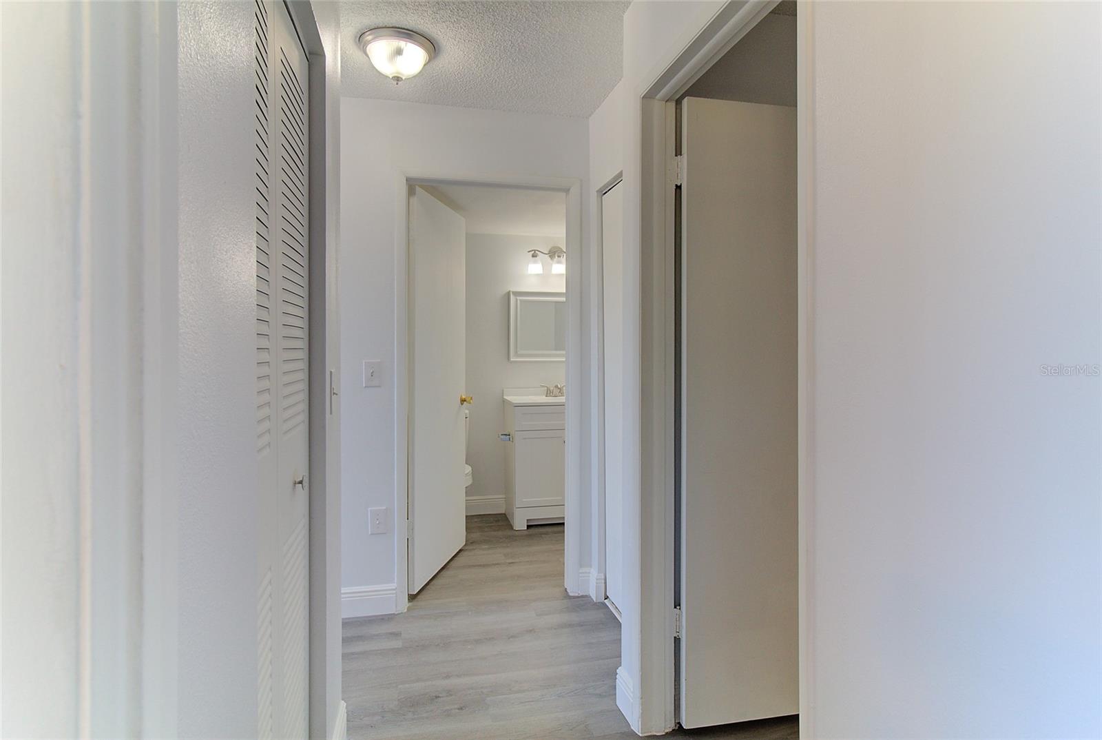 5750 80TH ST N #B208, ST PETERSBURG, FL, 33709