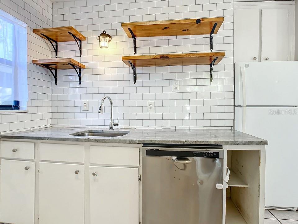 1820 3RD ST S, ST PETERSBURG, FL, 33705