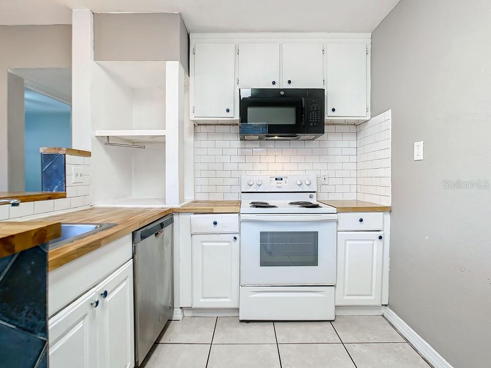 1820 3RD ST S, ST PETERSBURG, FL, 33705