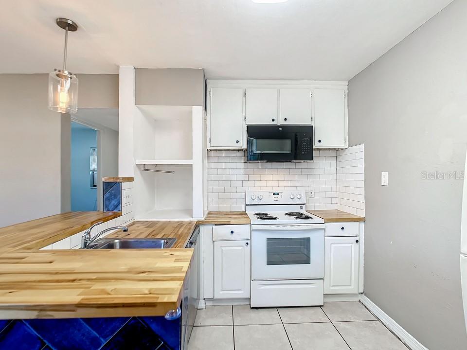 1820 3RD ST S, ST PETERSBURG, FL, 33705