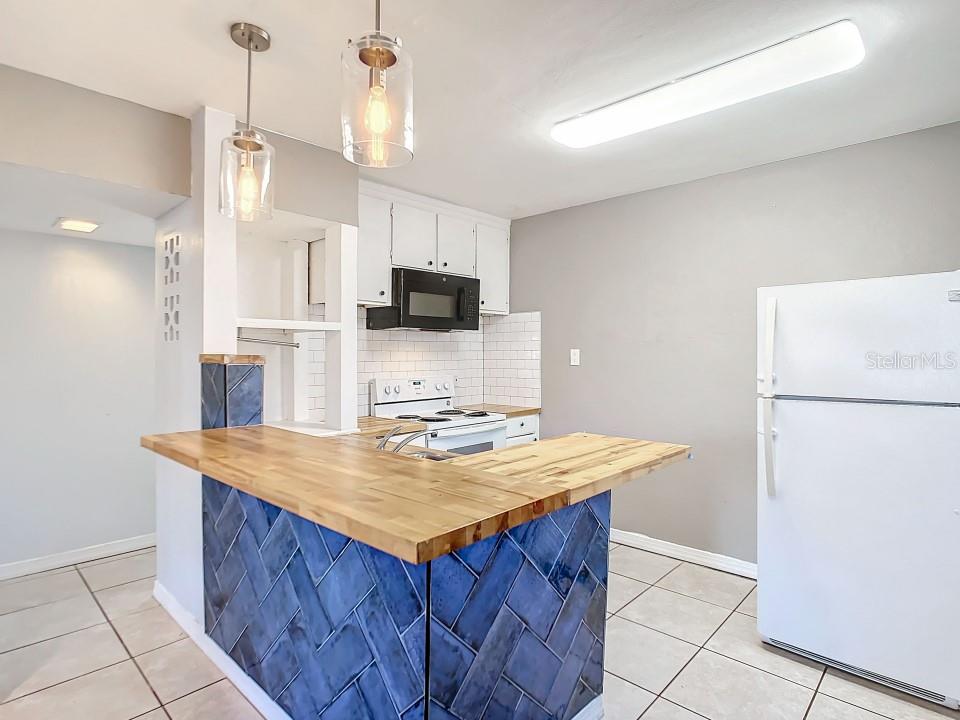 1820 3RD ST S, ST PETERSBURG, FL, 33705