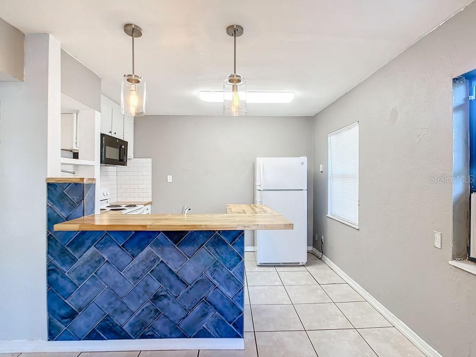 1820 3RD ST S, ST PETERSBURG, FL, 33705