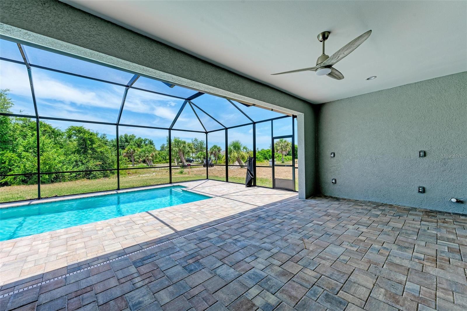 9293 PANAMA CIR, PORT CHARLOTTE, FL, 33981