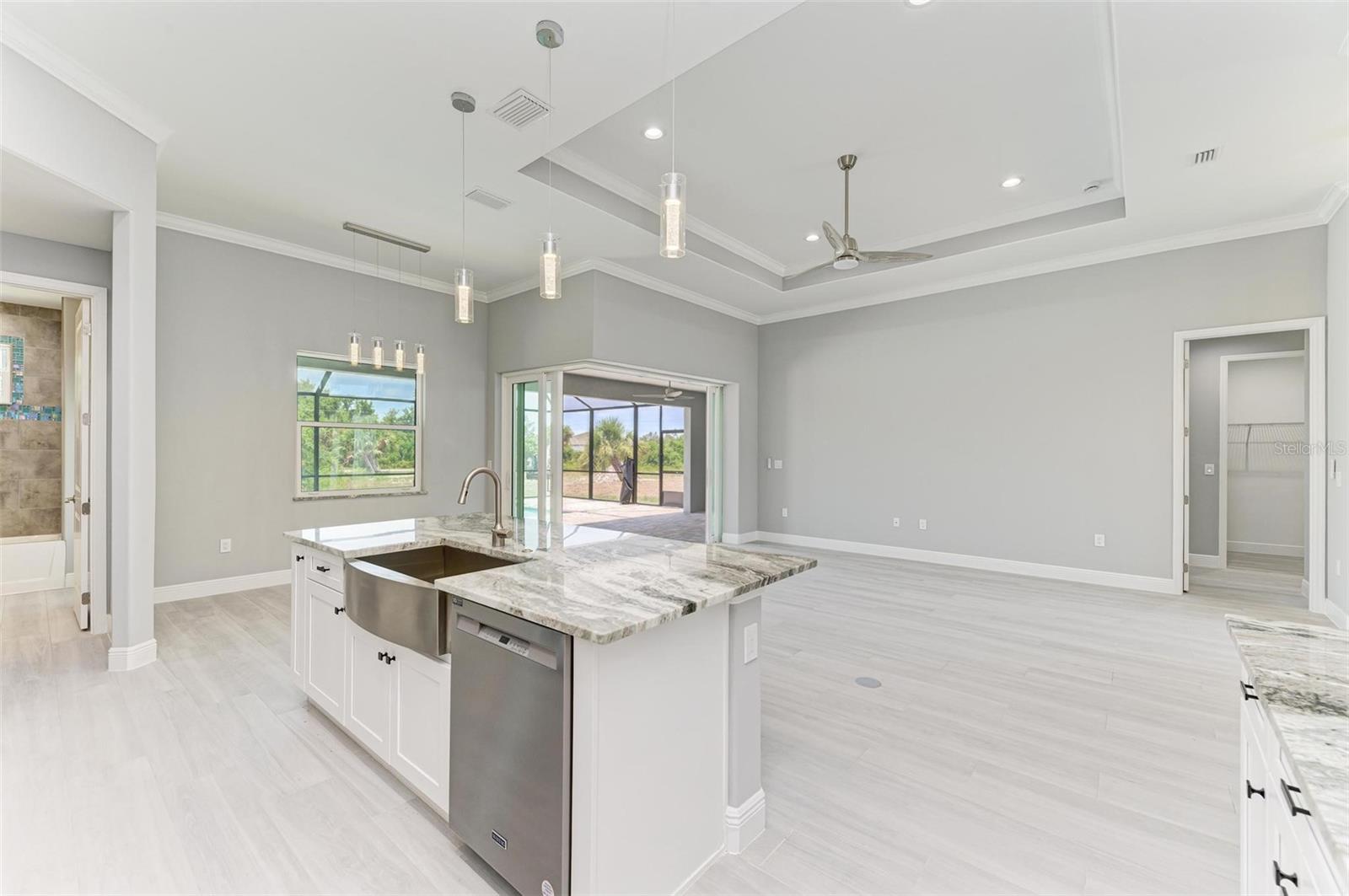 9293 PANAMA CIR, PORT CHARLOTTE, FL, 33981