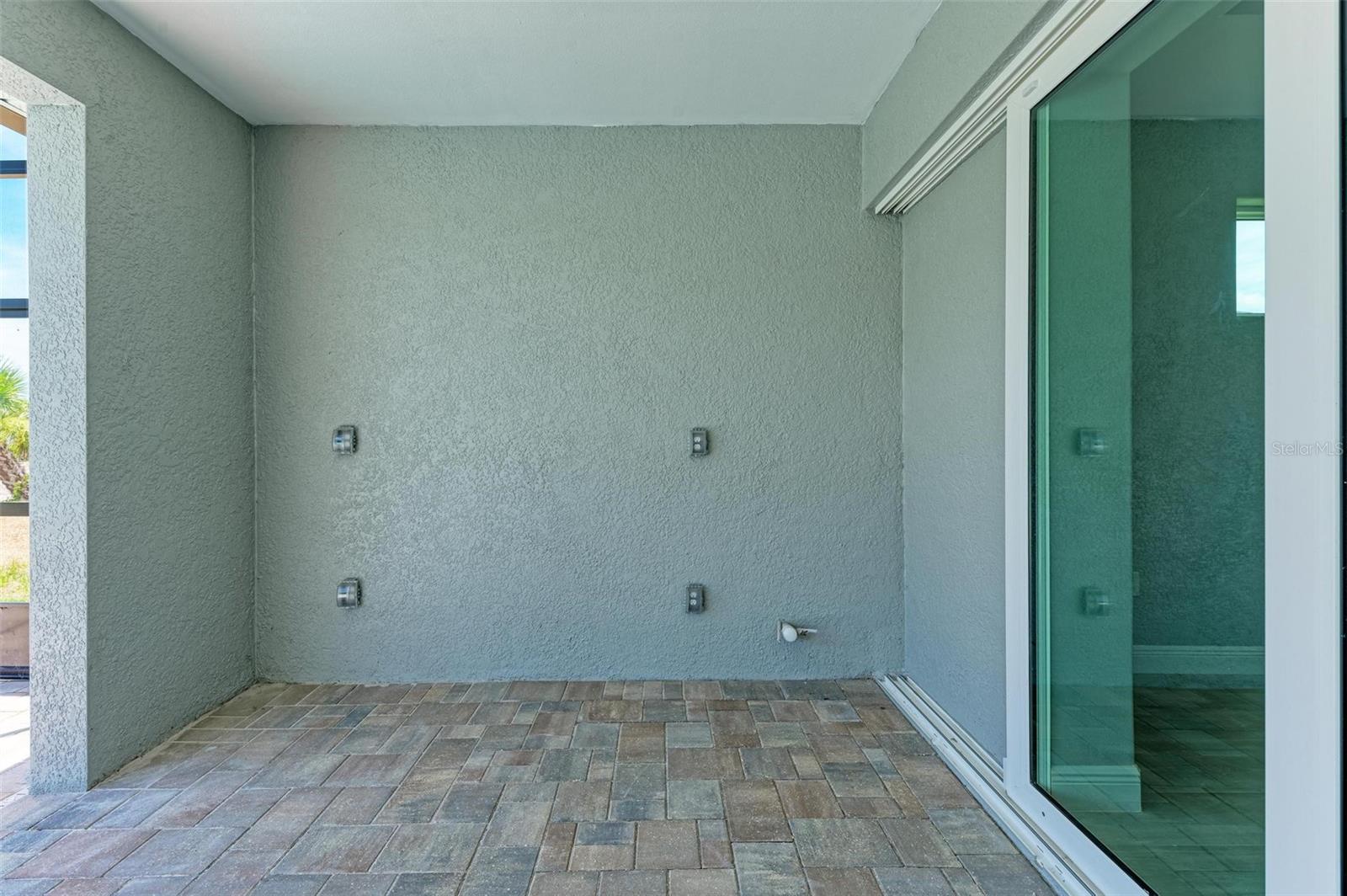 9293 PANAMA CIR, PORT CHARLOTTE, FL, 33981