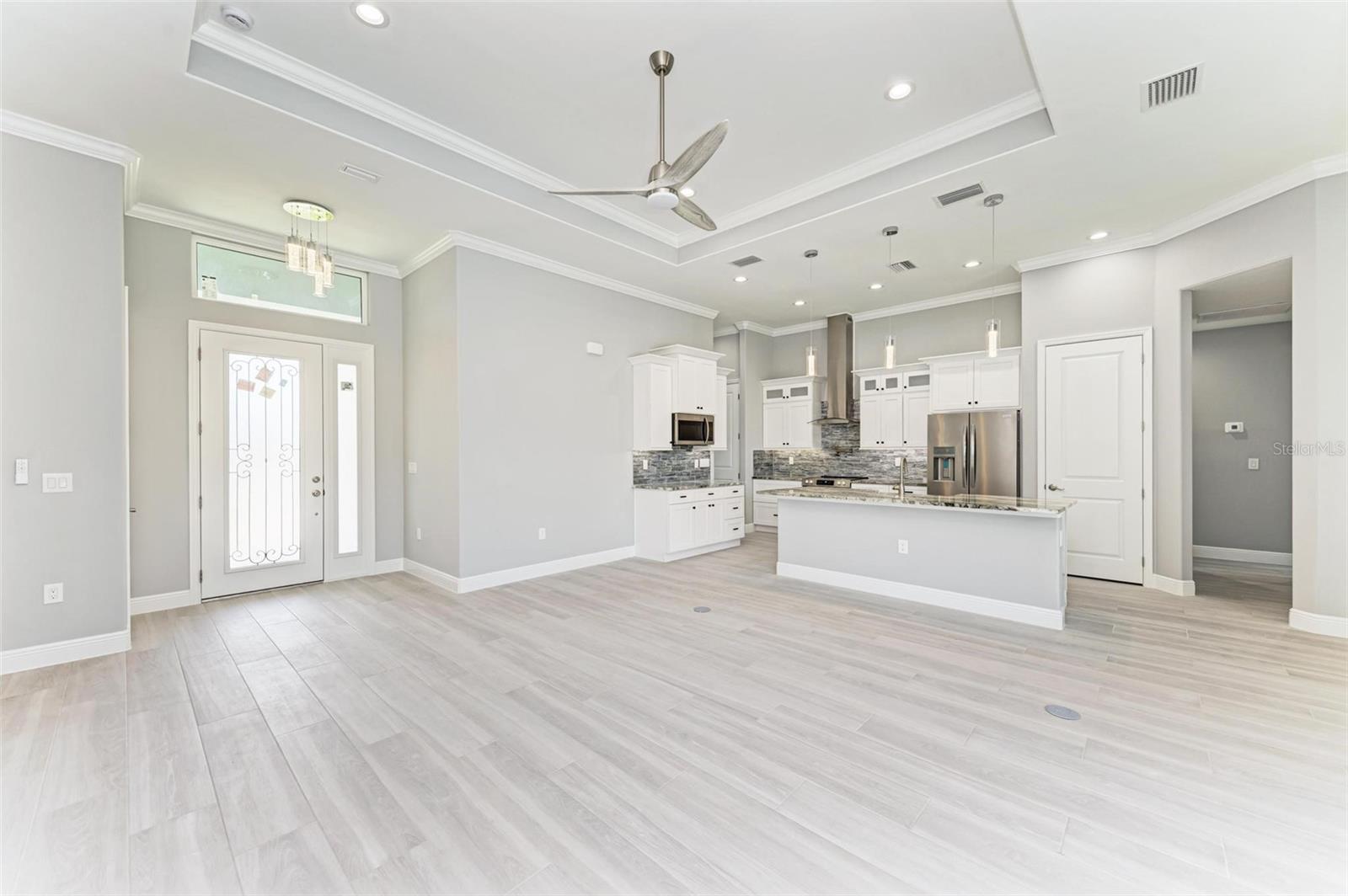 9293 PANAMA CIR, PORT CHARLOTTE, FL, 33981