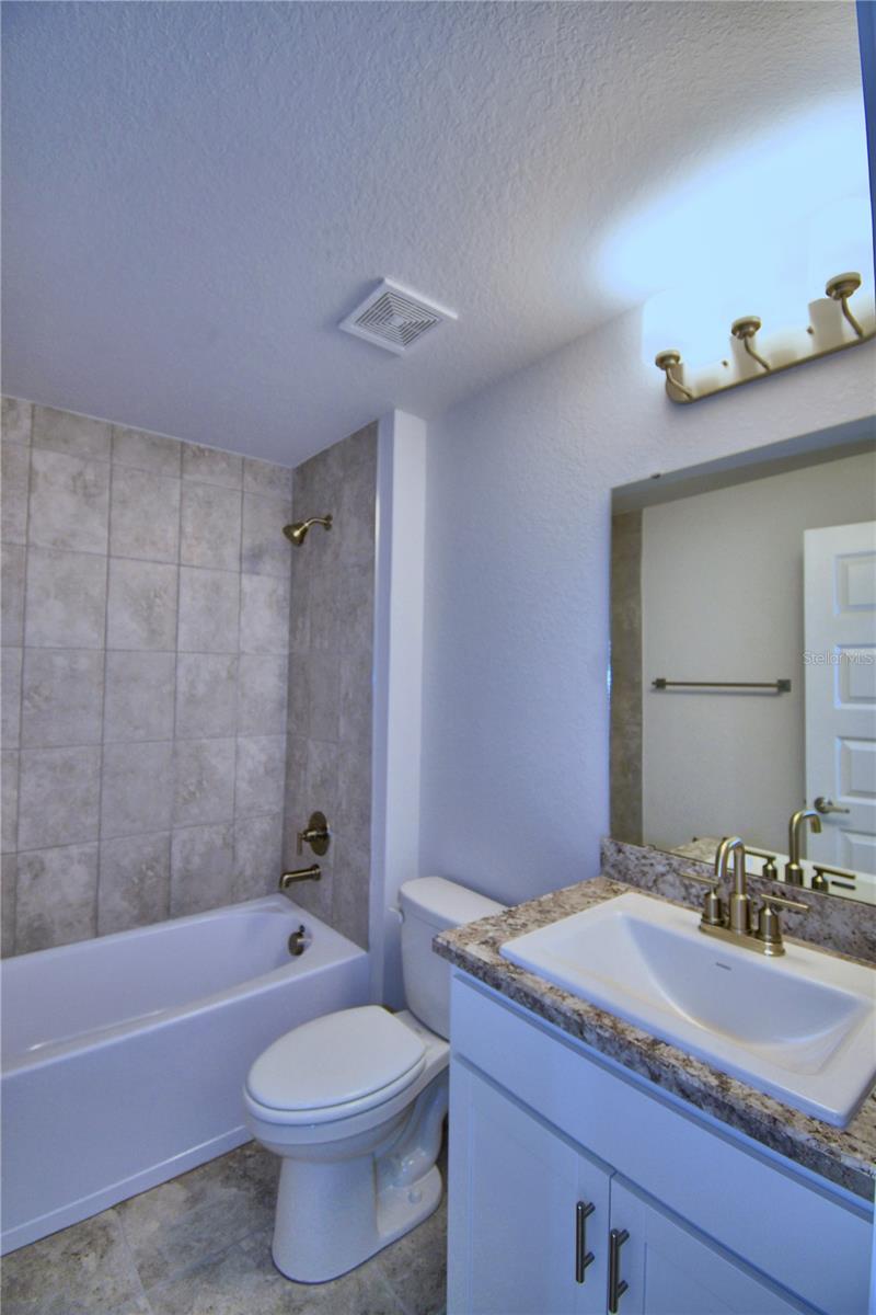 4024 TULLAMORE LN, AUBURNDALE, FL, 33823