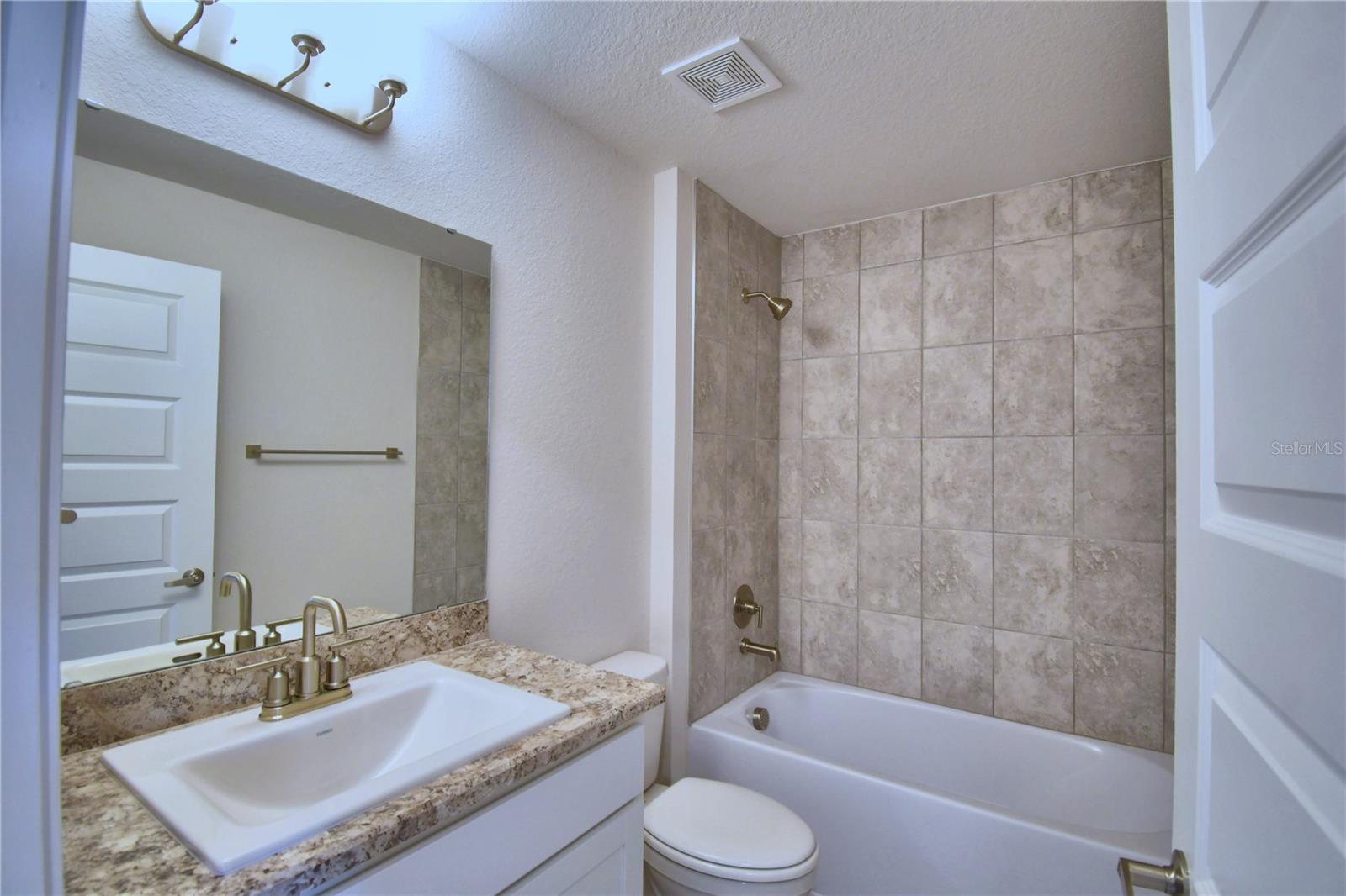 4024 TULLAMORE LN, AUBURNDALE, FL, 33823