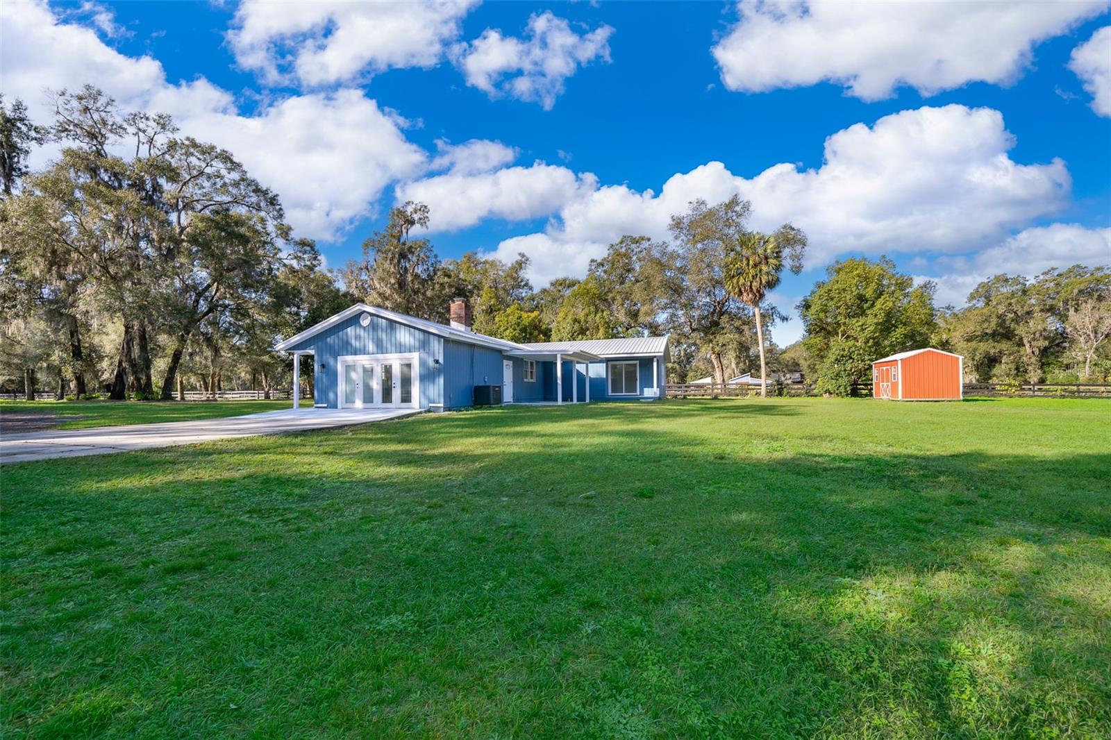 1545 W BERESFORD RD, DELAND, FL, 32720
