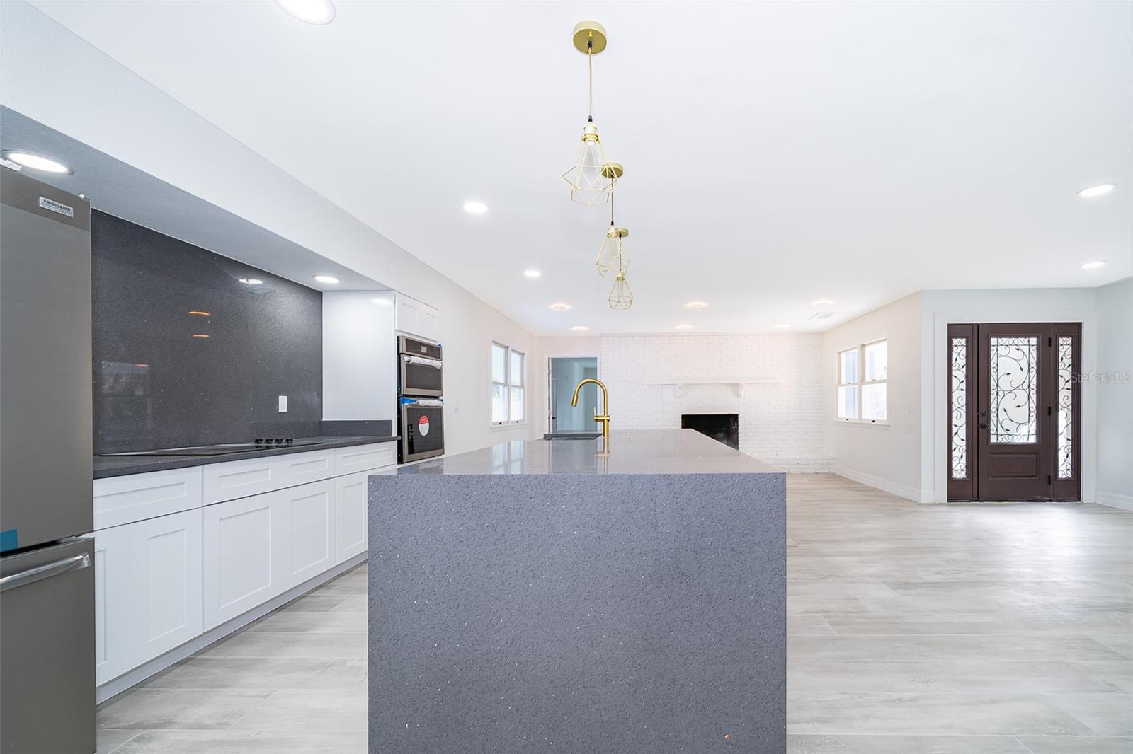 1545 W BERESFORD RD, DELAND, FL, 32720