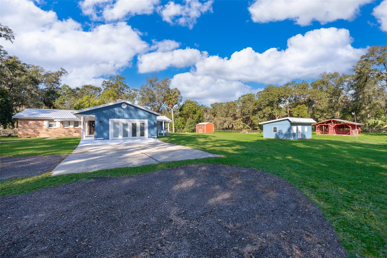 1545 W BERESFORD RD, DELAND, FL, 32720