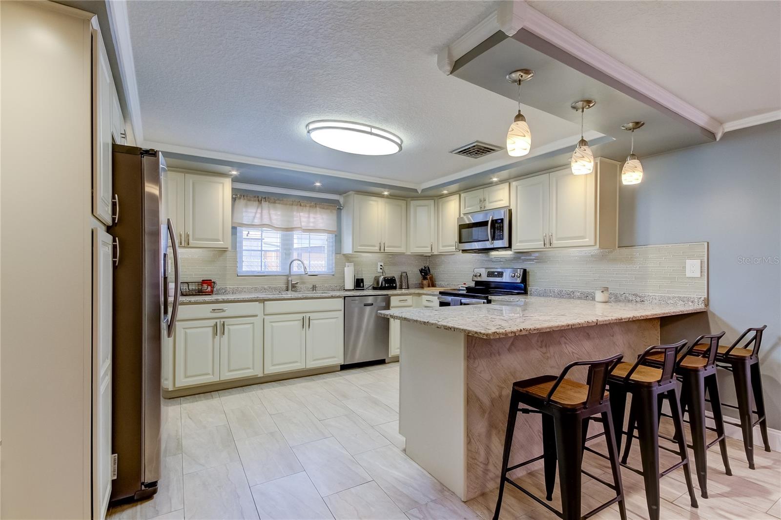 9900 ISLAND HARBOR DR, PORT RICHEY, FL, 34668