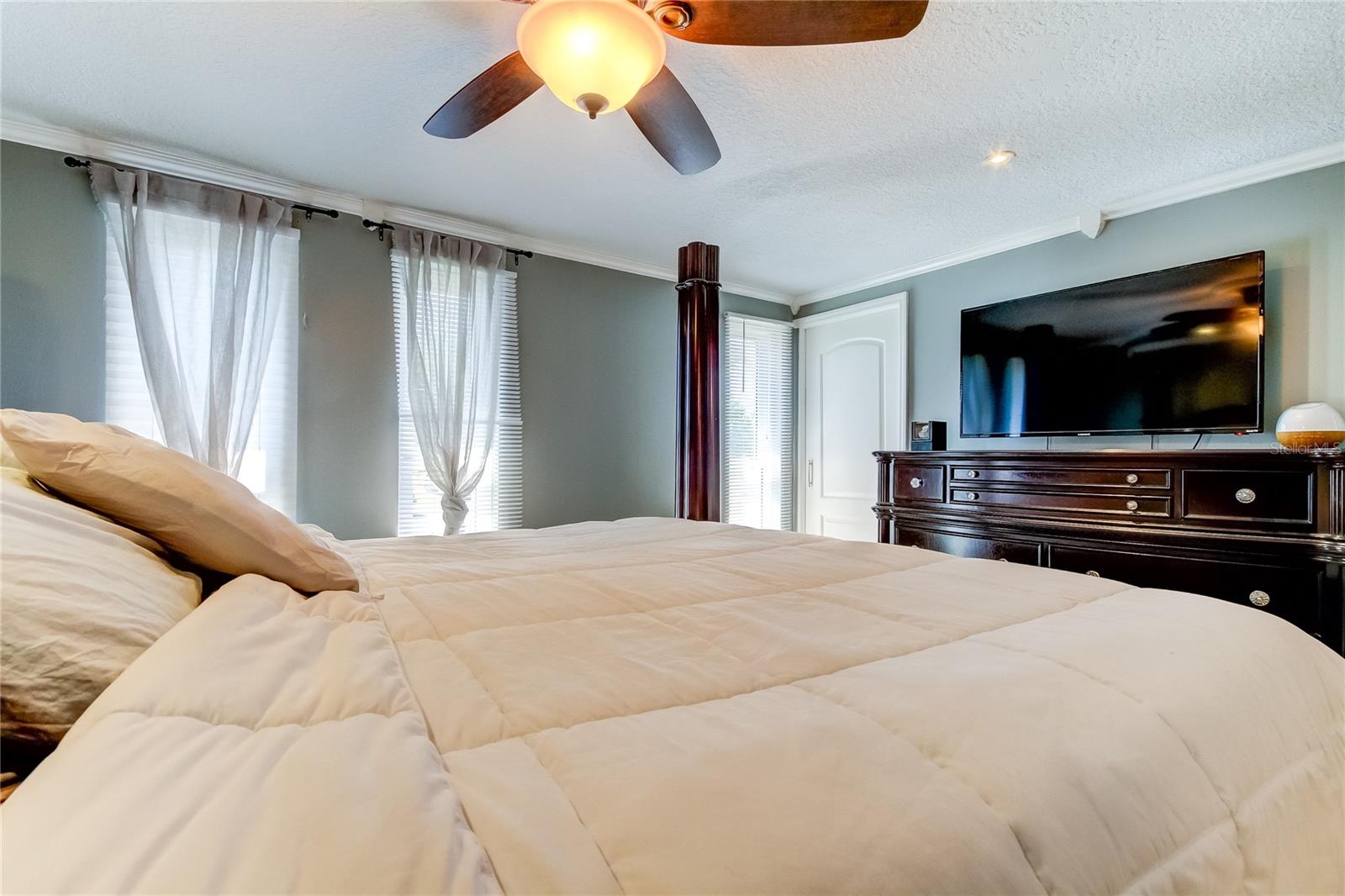 9900 ISLAND HARBOR DR, PORT RICHEY, FL, 34668
