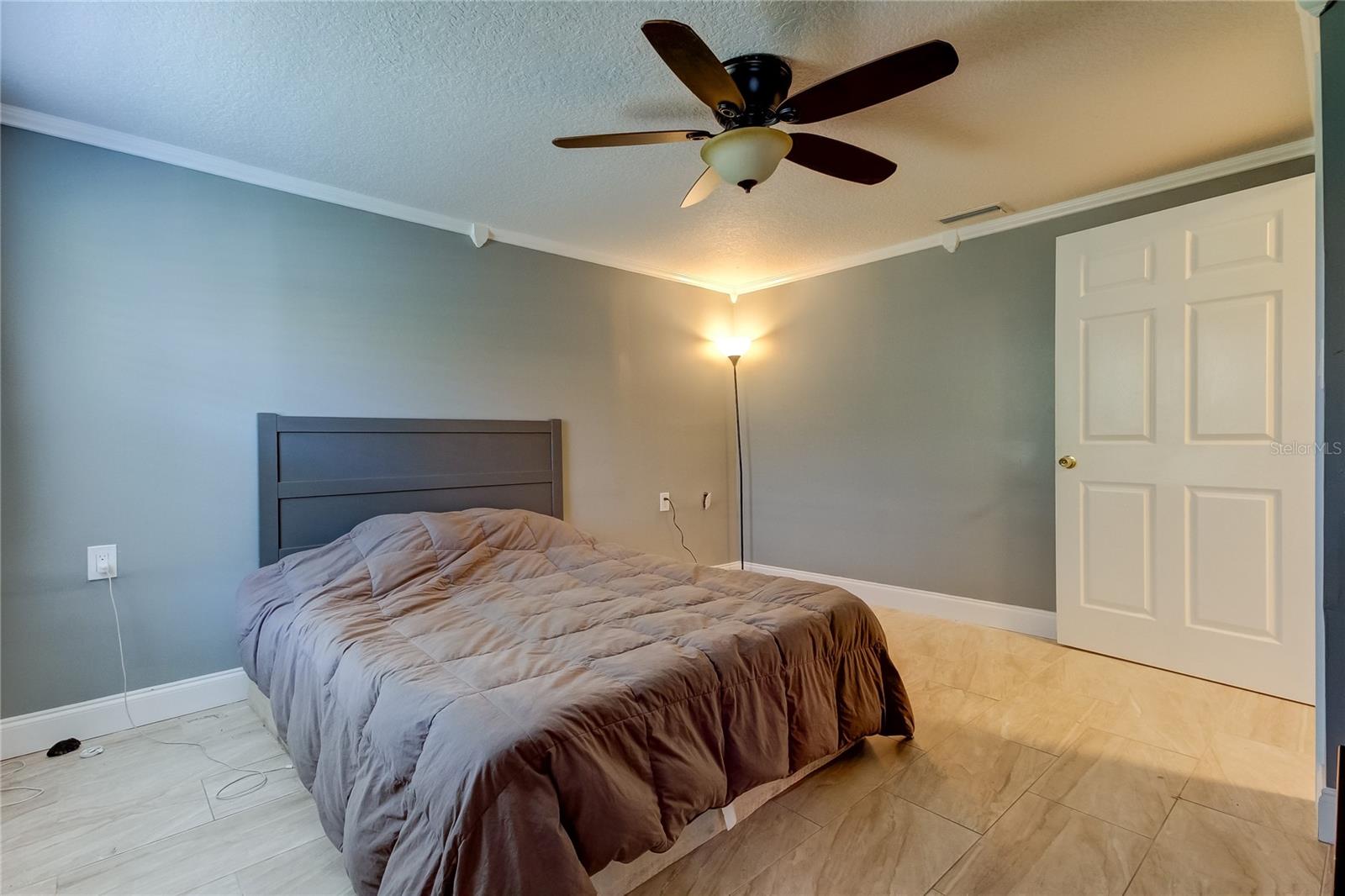 9900 ISLAND HARBOR DR, PORT RICHEY, FL, 34668