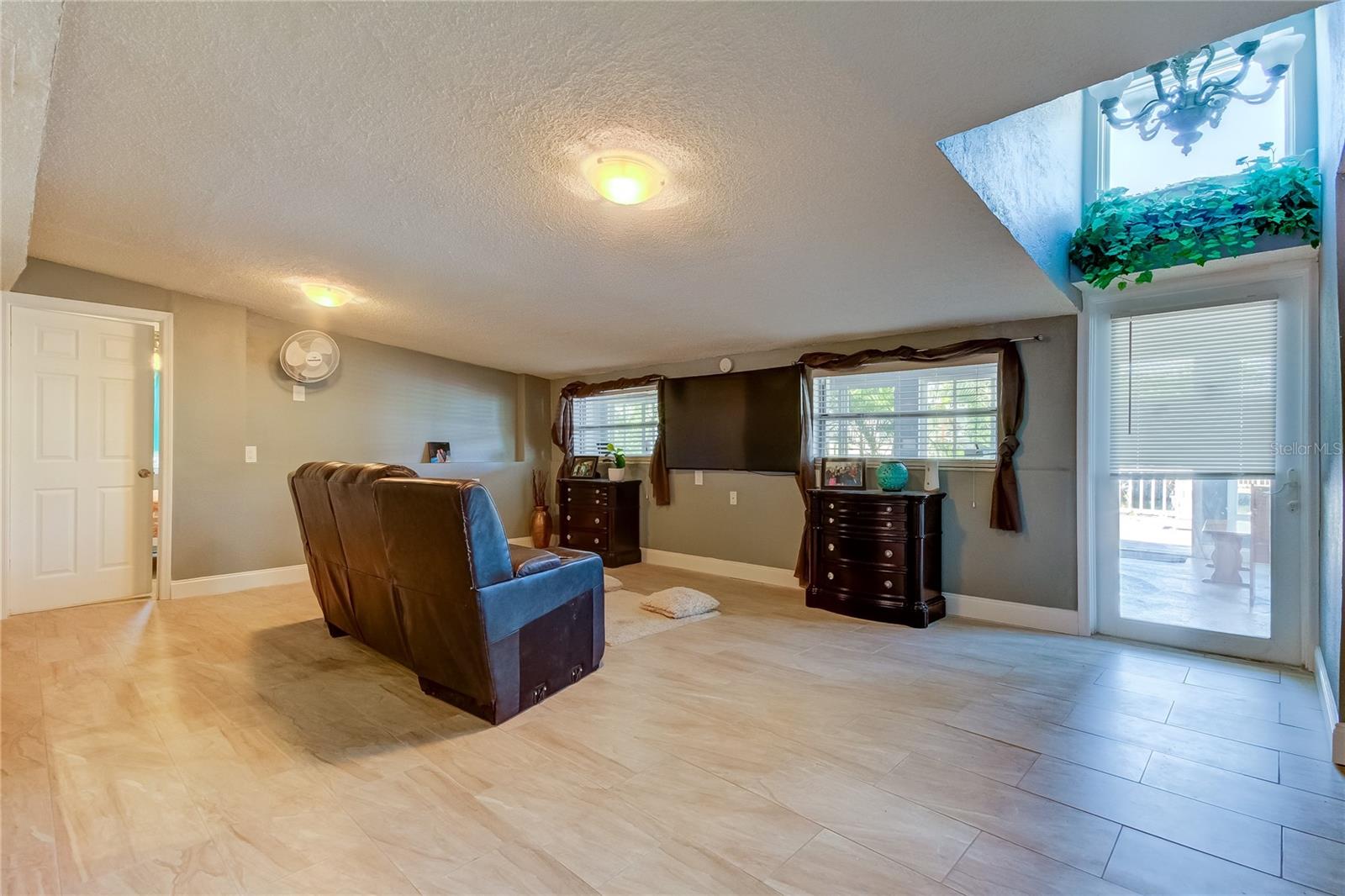 9900 ISLAND HARBOR DR, PORT RICHEY, FL, 34668