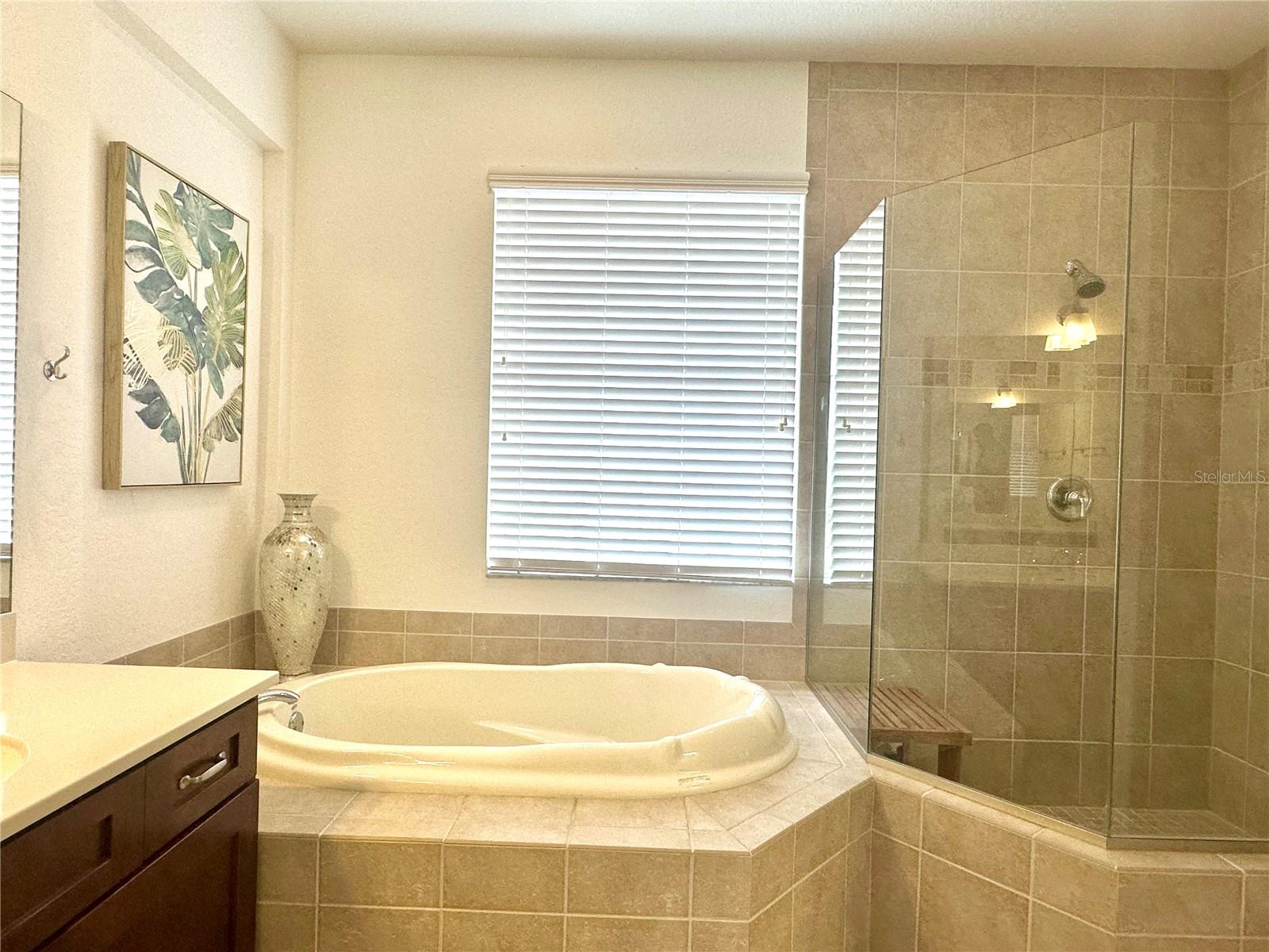 8901 DUVAL LN #A1, SARASOTA, FL, 34231