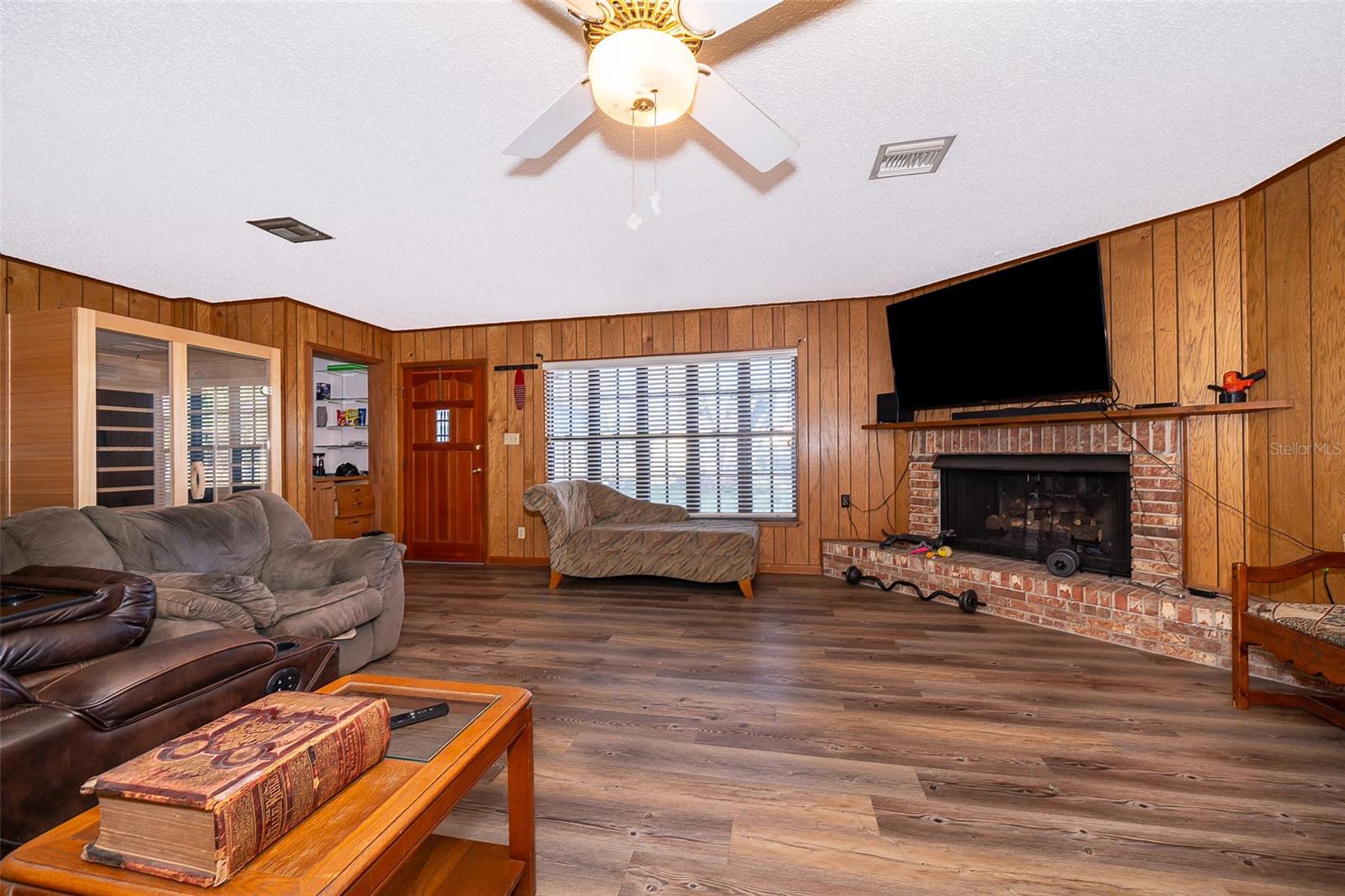 55746 CARROLL ST, ASTOR, FL, 32102