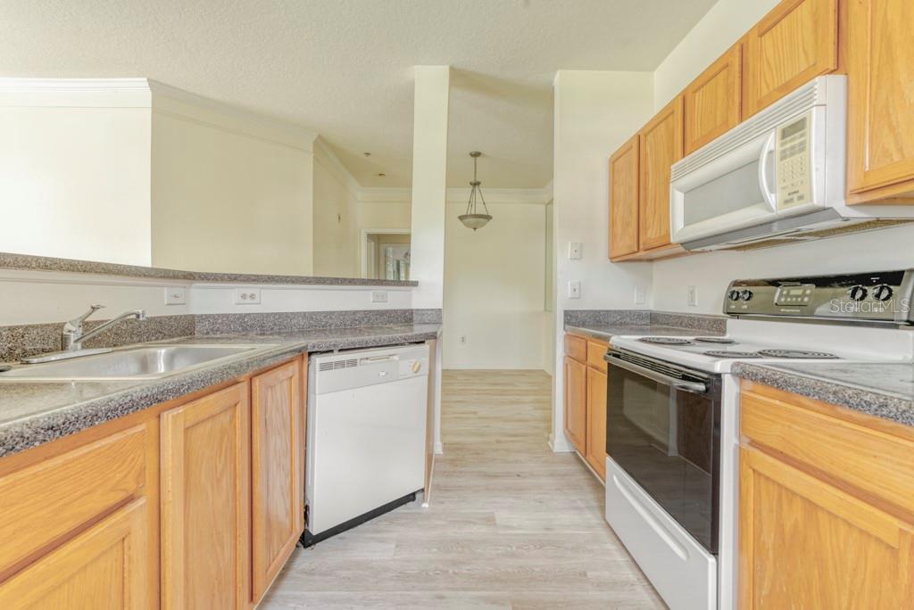 4802 51ST ST W #610, BRADENTON, FL, 34210