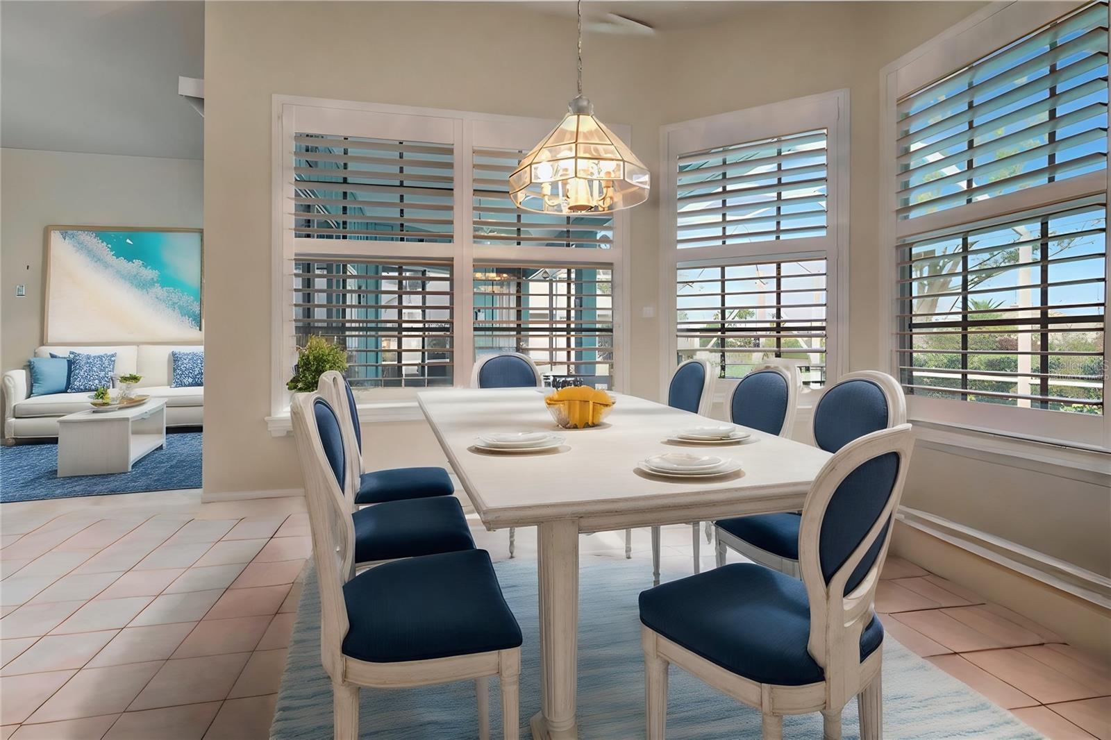 555 ROTONDA CIR, ROTONDA WEST, FL, 33947