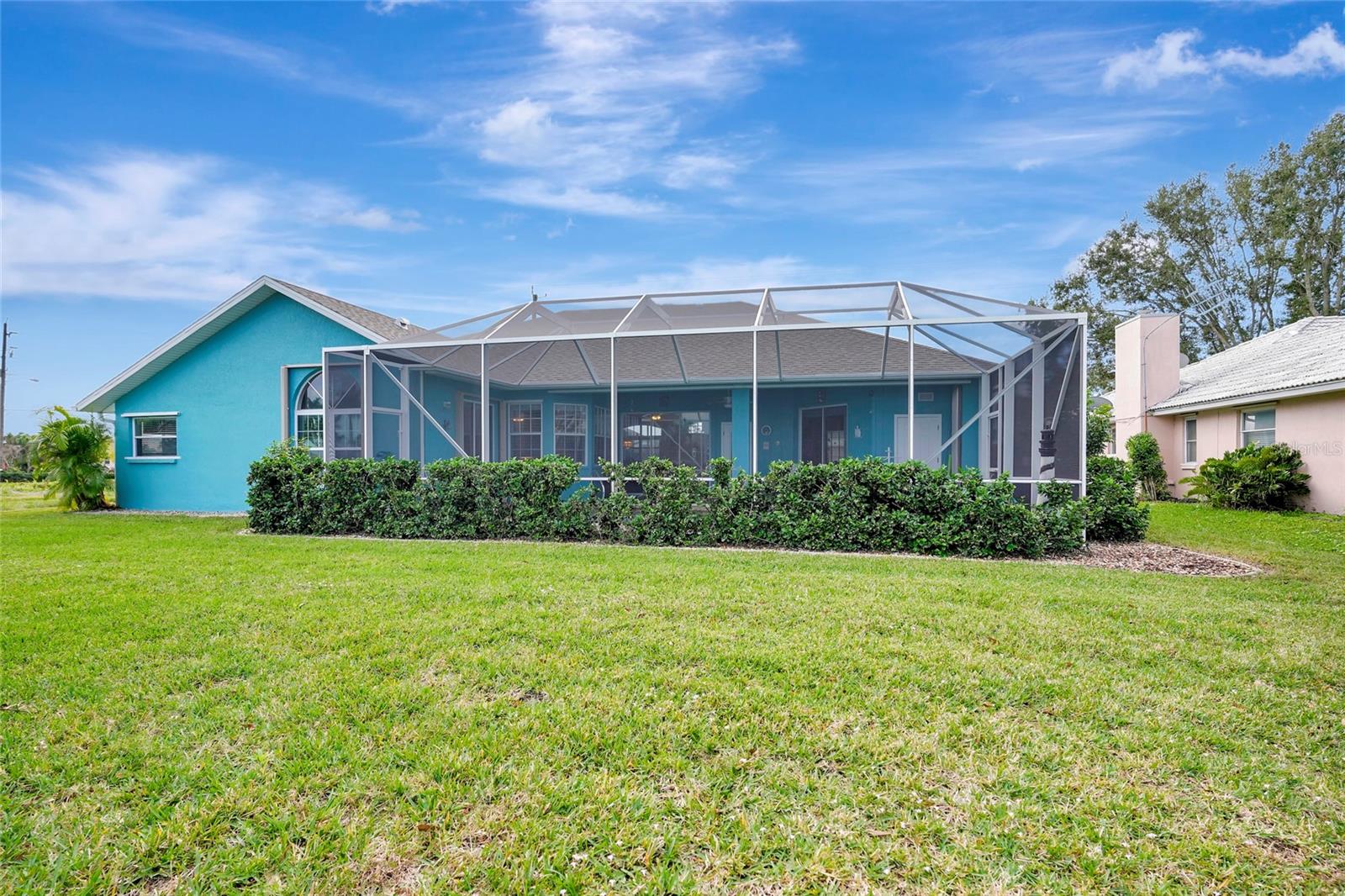 555 ROTONDA CIR, ROTONDA WEST, FL, 33947