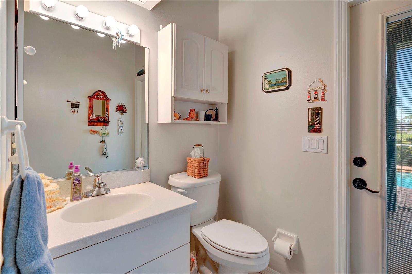555 ROTONDA CIR, ROTONDA WEST, FL, 33947