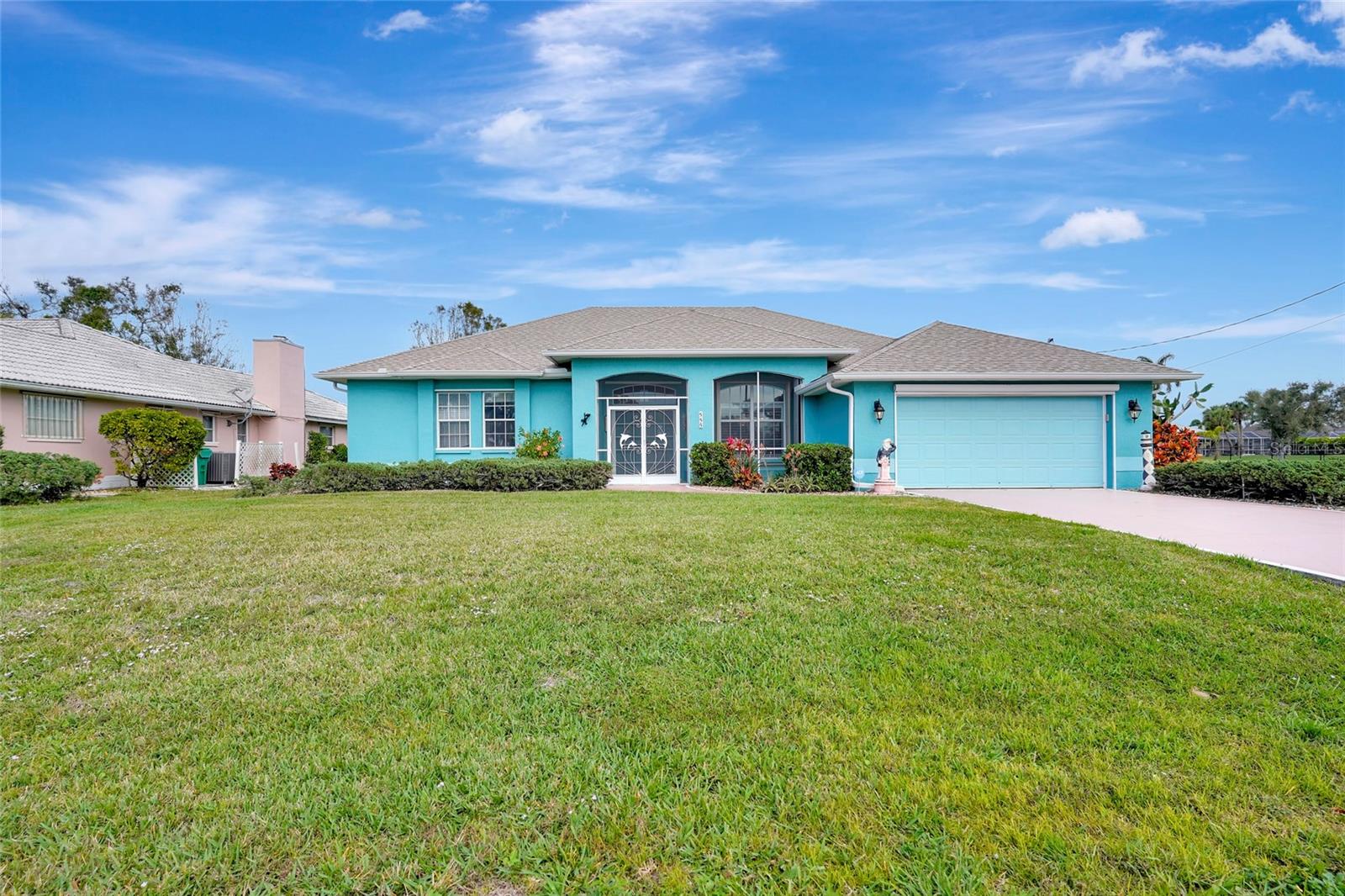 555 ROTONDA CIR, ROTONDA WEST, FL, 33947
