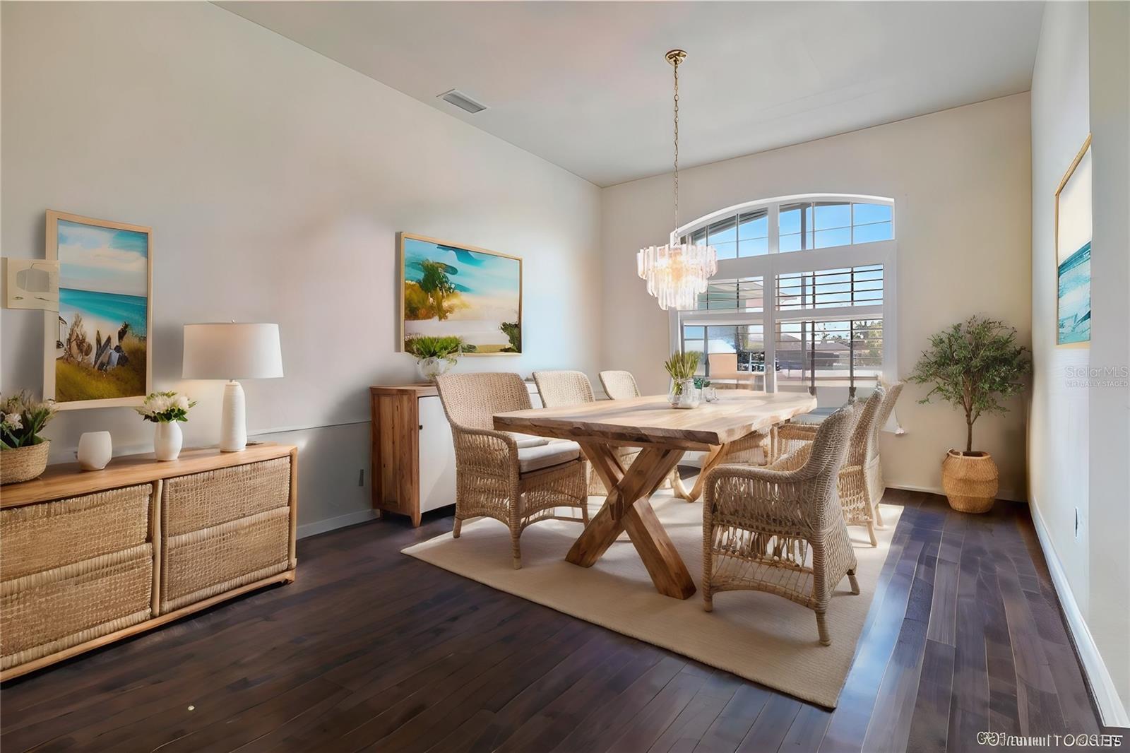 555 ROTONDA CIR, ROTONDA WEST, FL, 33947