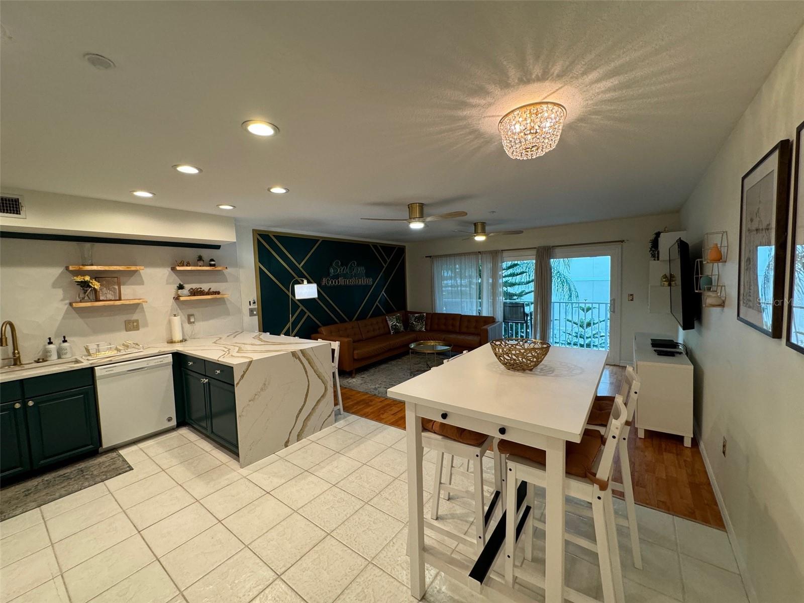 1500 GULF BLVD #103B, INDIAN ROCKS BEACH, FL, 33785
