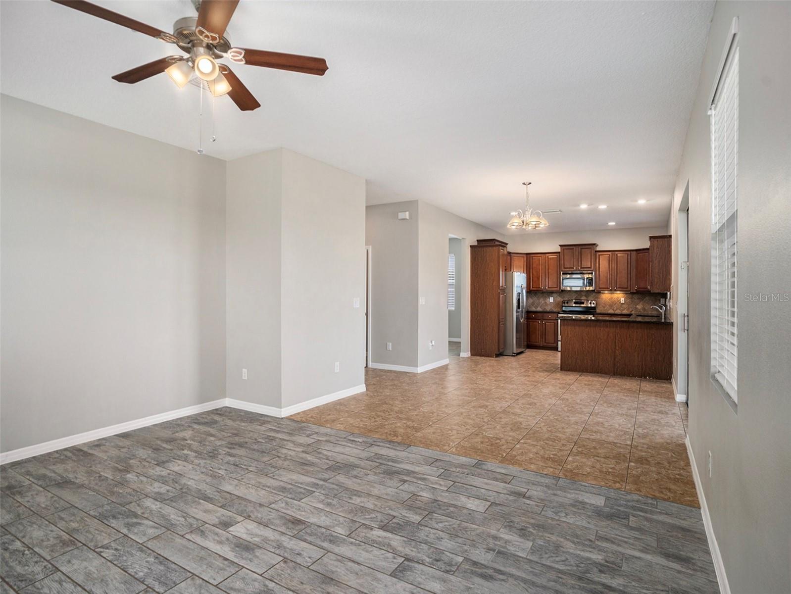 541 VISTA RIDGE DR, RUSKIN, FL, 33570