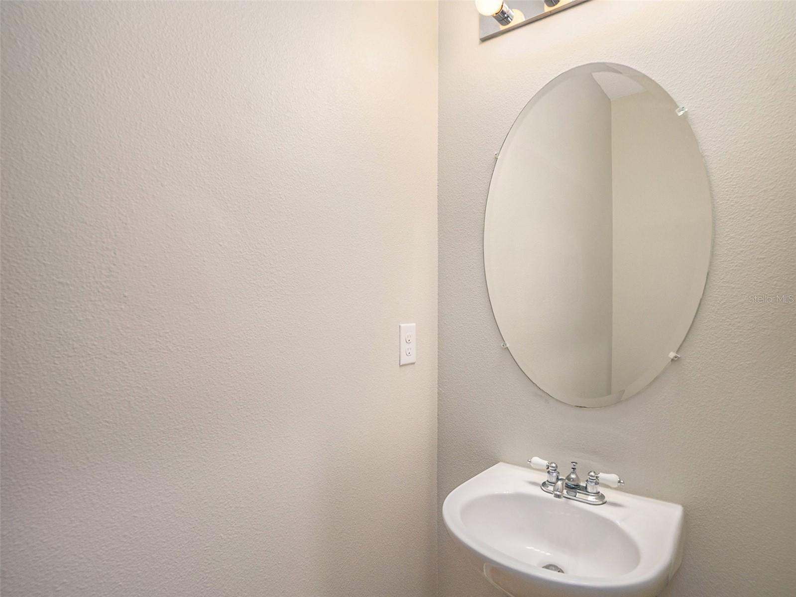 541 VISTA RIDGE DR, RUSKIN, FL, 33570