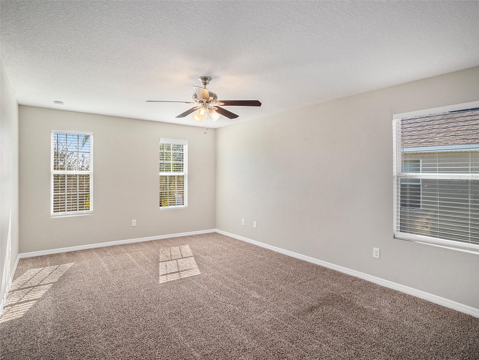 541 VISTA RIDGE DR, RUSKIN, FL, 33570