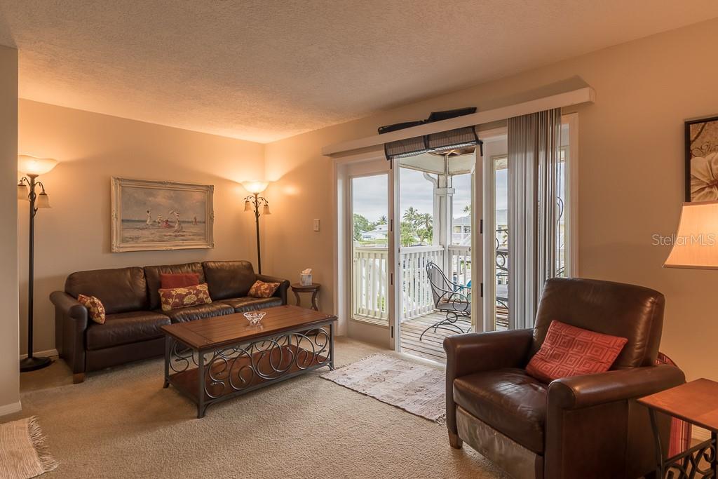 4740 BEACH DR SE #D, ST PETERSBURG, FL, 33705
