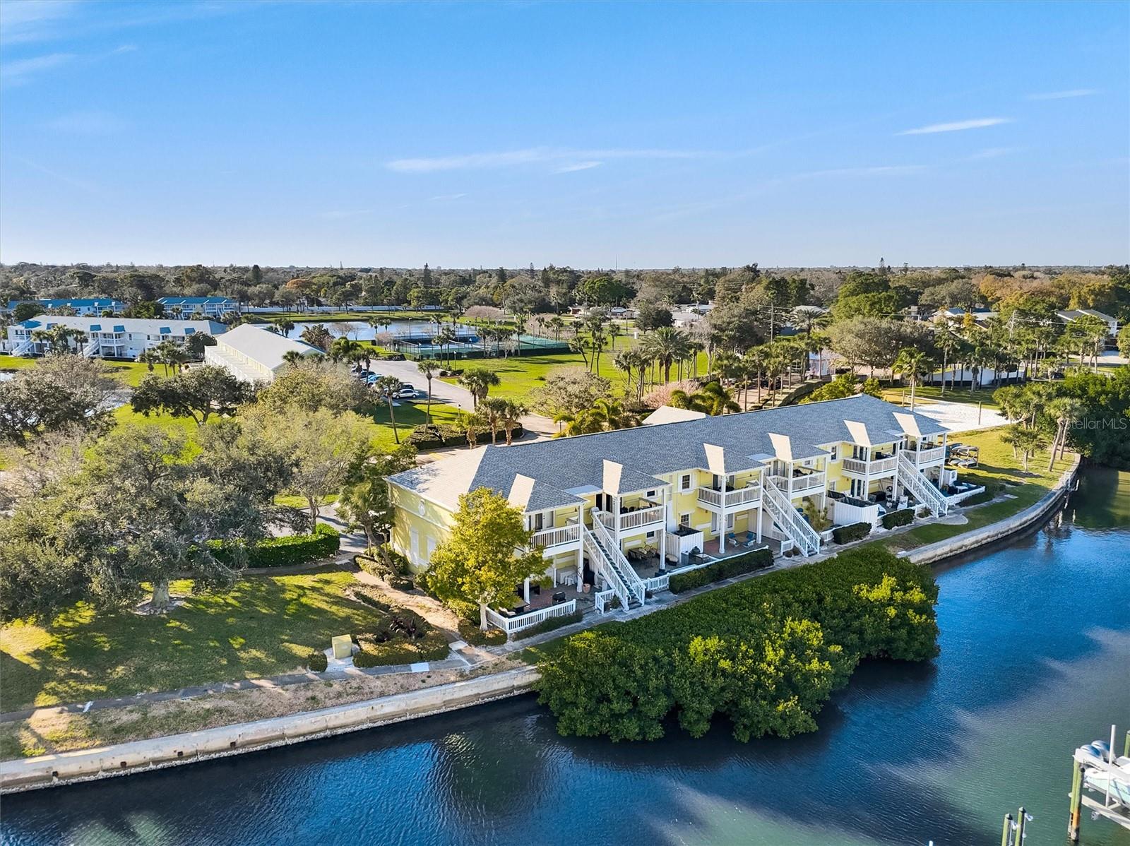 4740 BEACH DR SE #D, ST PETERSBURG, FL, 33705