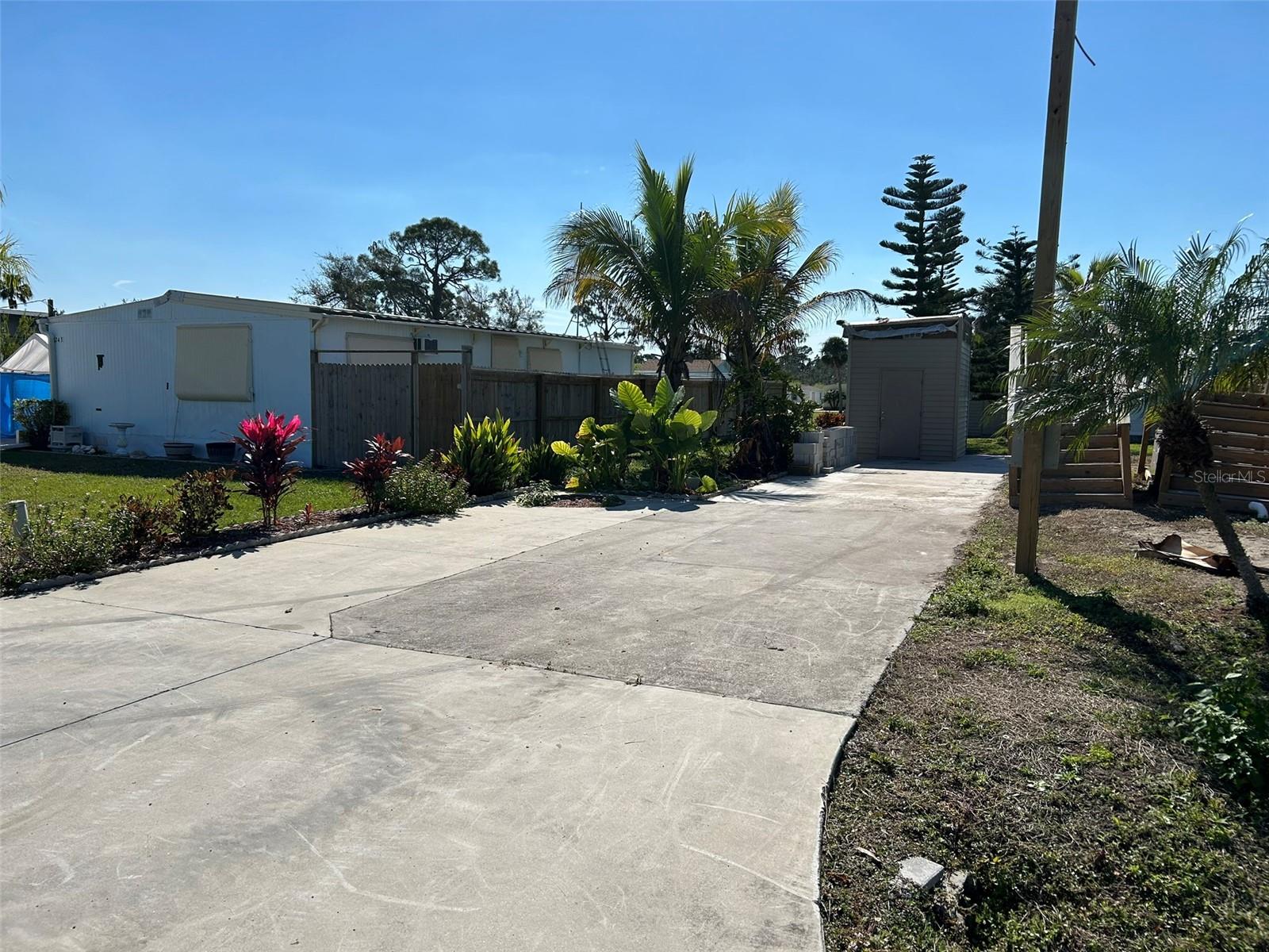 8237 ROBERT ST, ENGLEWOOD, FL, 34224