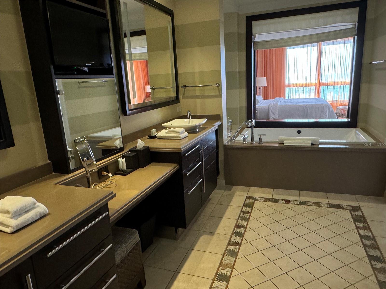915 SEASIDE DR #607,Weeks 26-27, SARASOTA, FL, 34242