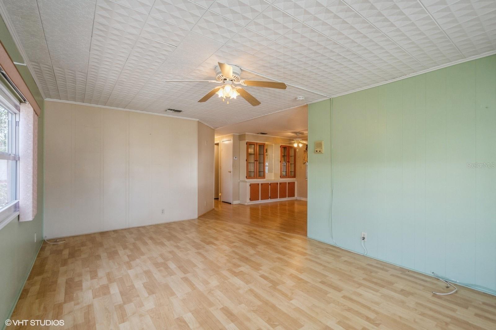 93 PELICAN DR N, OLDSMAR, FL, 34677