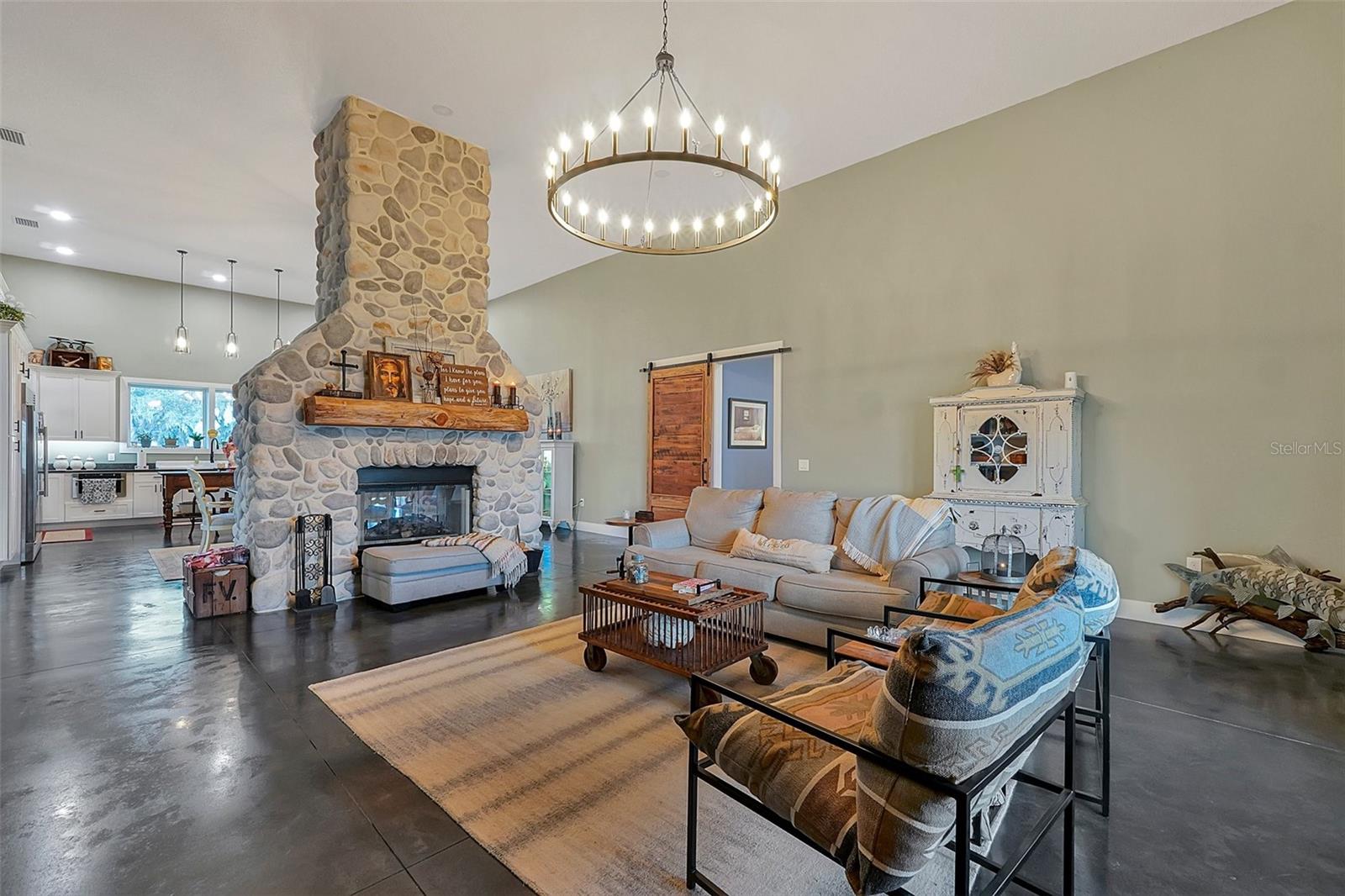 3395 LAKE BUFFUM RD E, FORT MEADE, FL, 33841