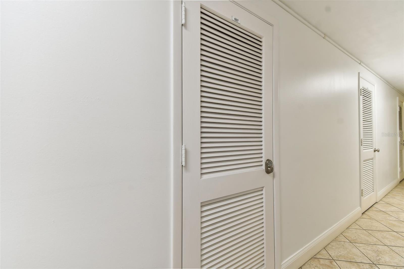 100 BLUFF VIEW DR #607A, BELLEAIR BLUFFS, FL, 33770