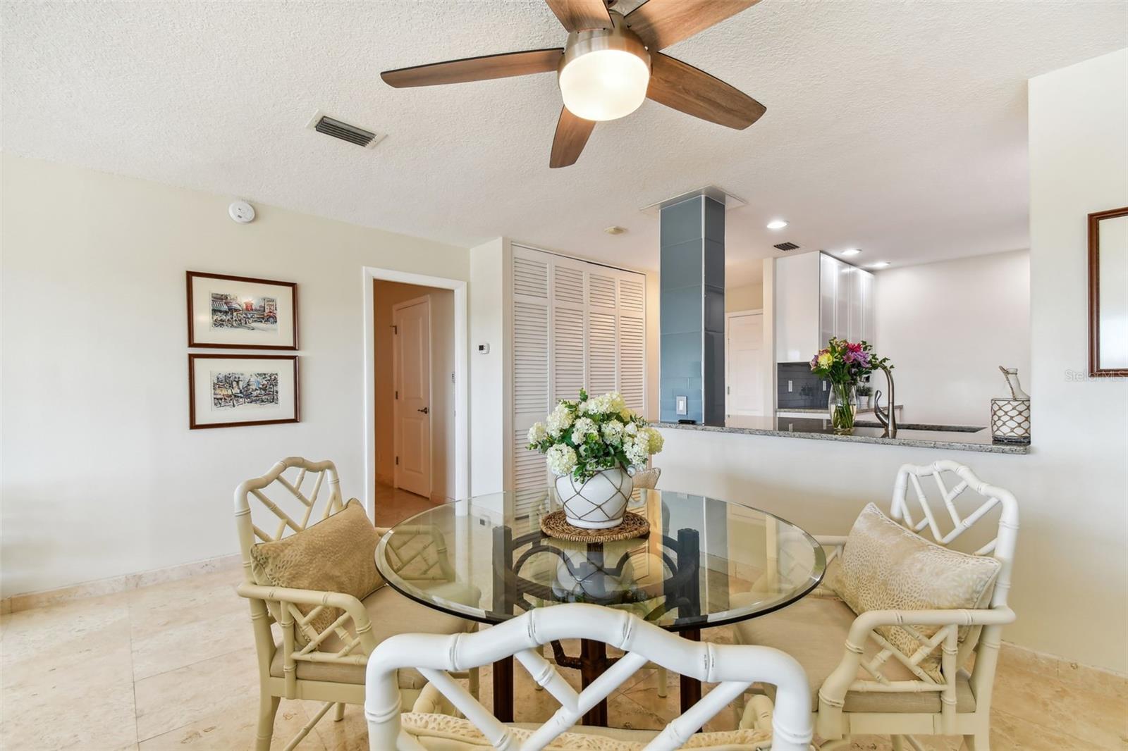 100 BLUFF VIEW DR #607A, BELLEAIR BLUFFS, FL, 33770