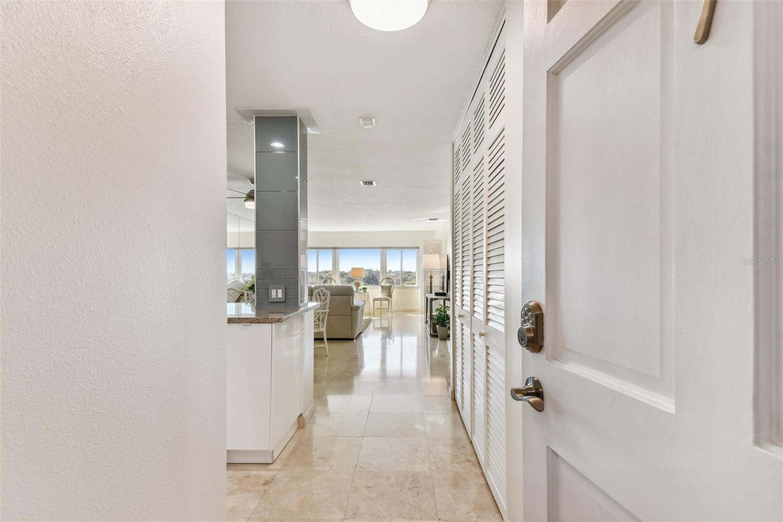 100 BLUFF VIEW DR #607A, BELLEAIR BLUFFS, FL, 33770