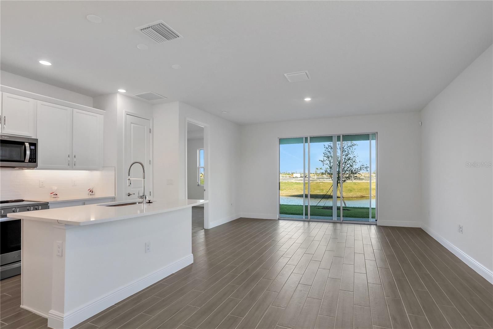 9136 GULF HAVEN DR, PARRISH, FL, 34219
