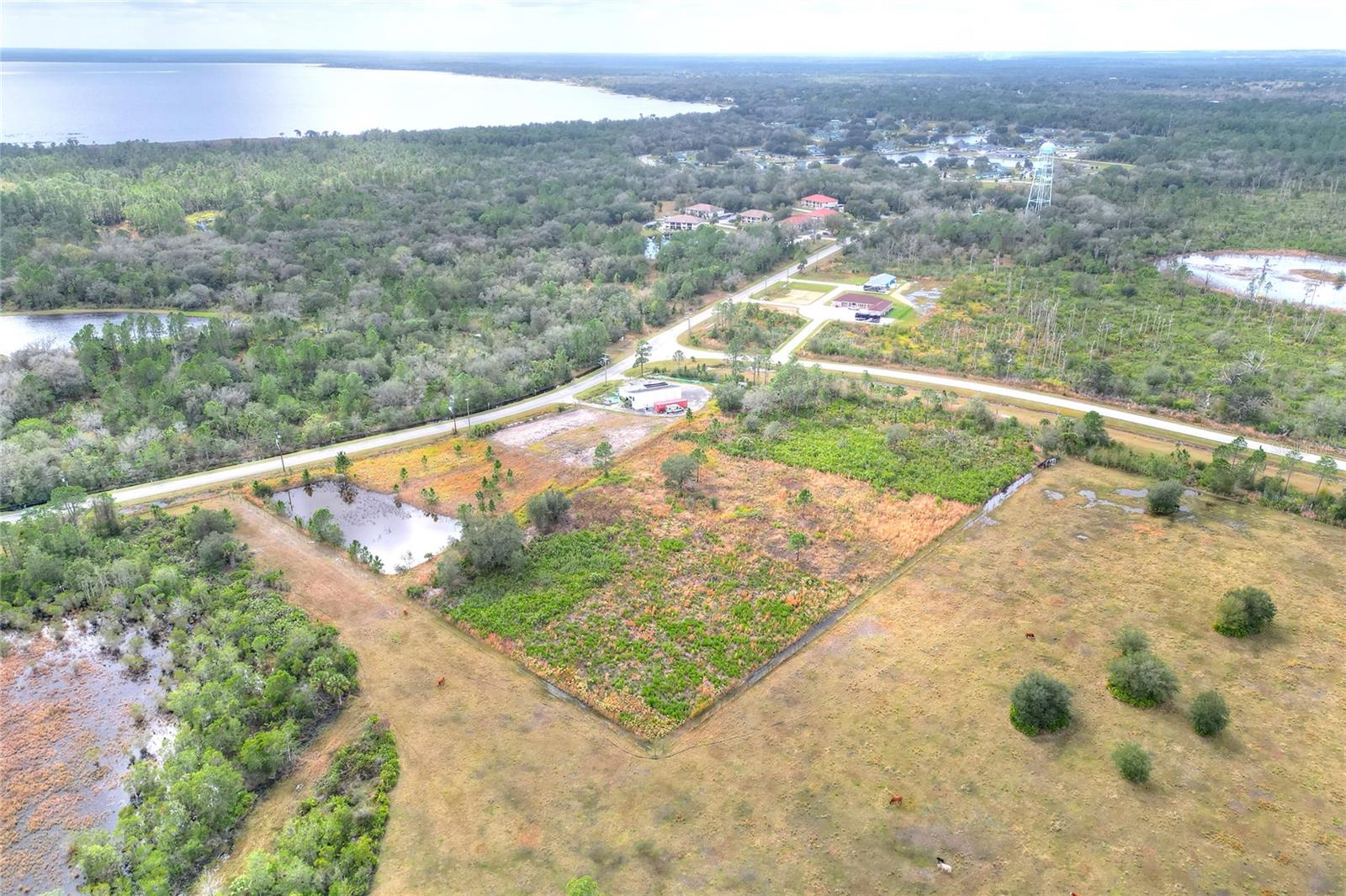 10721 LEISURE LN E, LAKE WALES, FL, 33898