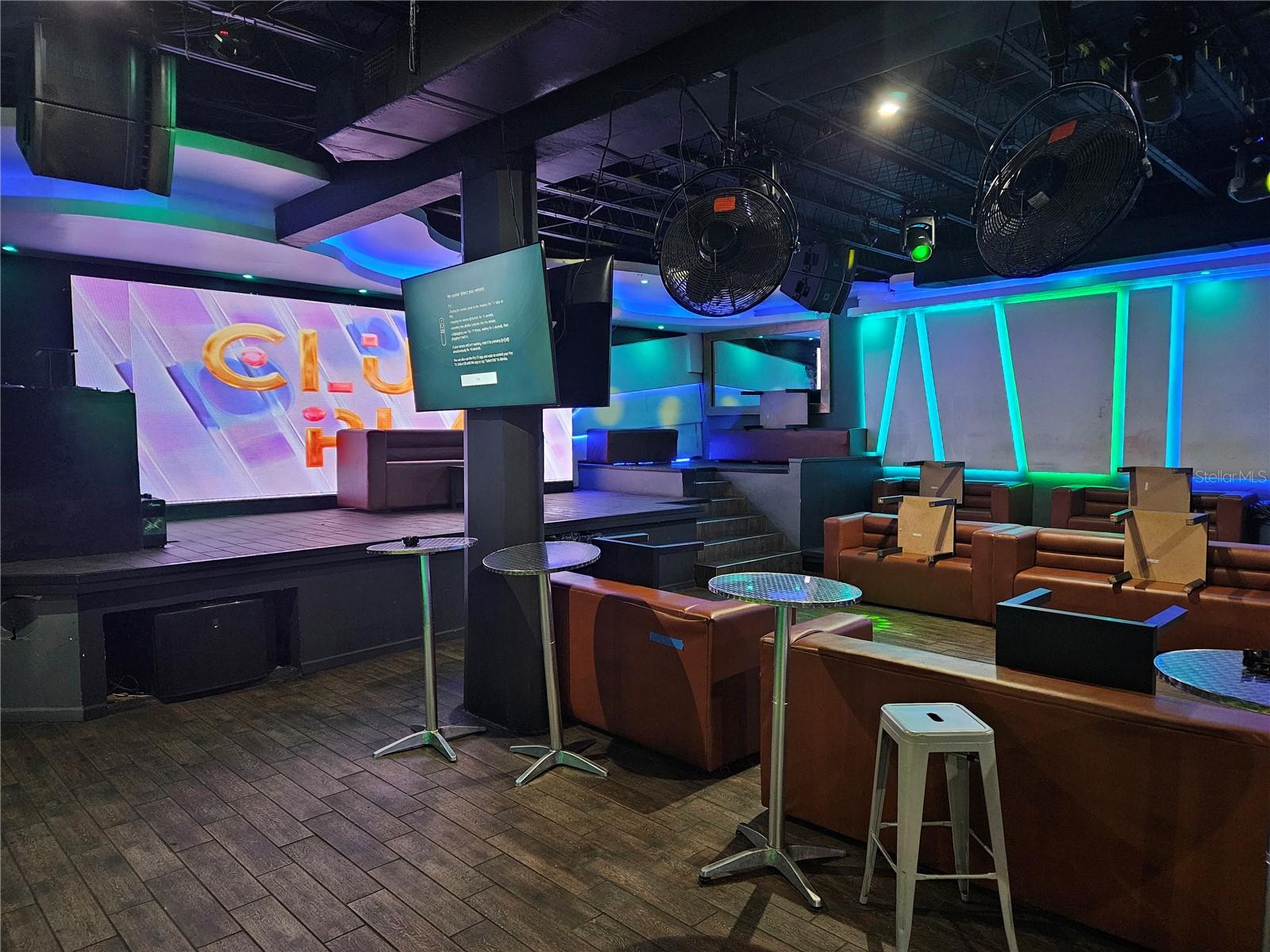 8109 N NEBRASKA AVE, TAMPA, FL, 33604