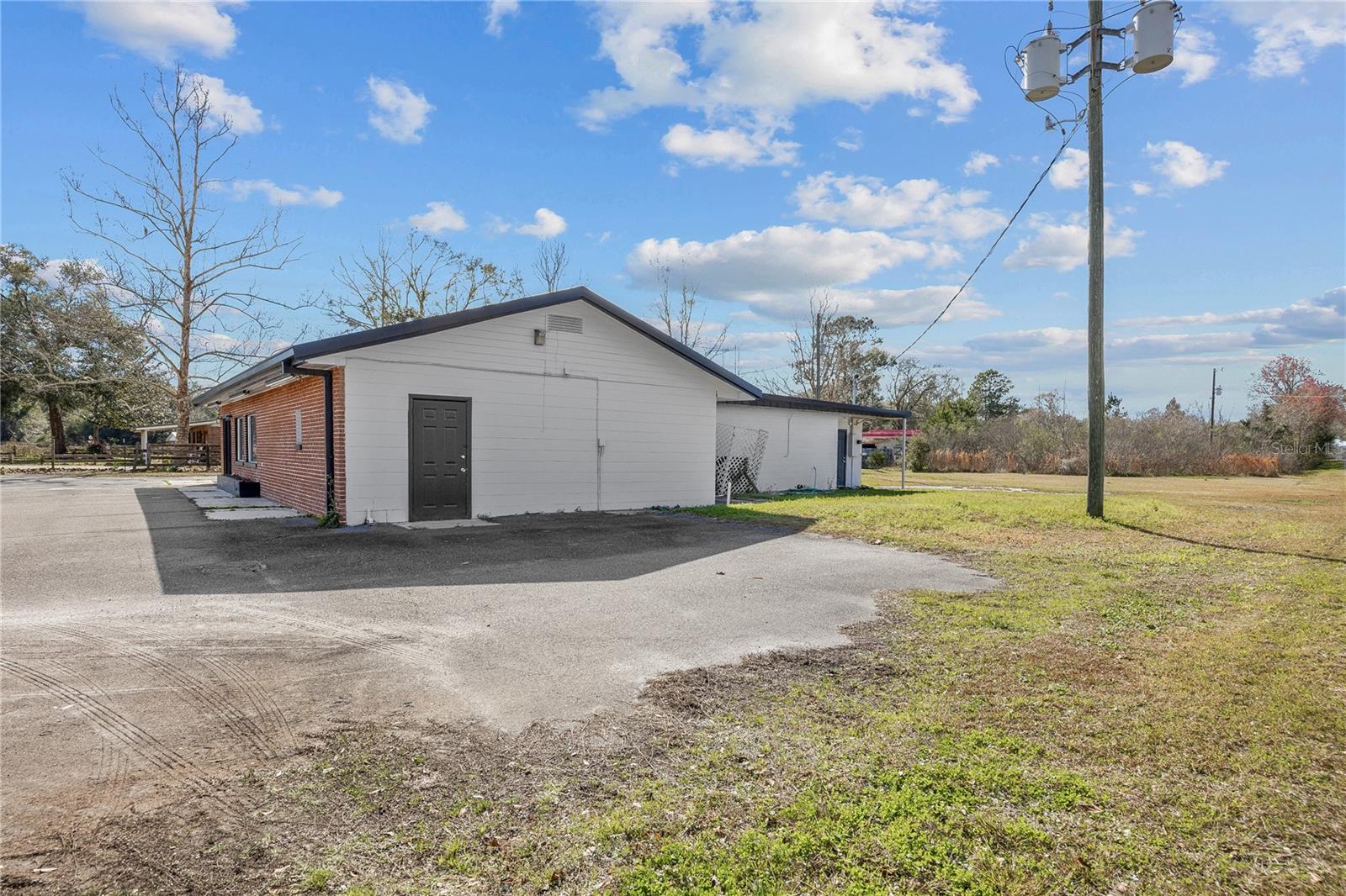 8593 S COUNTY ROAD 231, LAKE BUTLER, FL, 32054