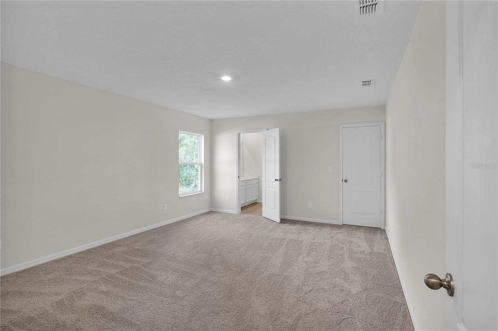 19 PINEAPPLE DR, PALM COAST, FL, 32164