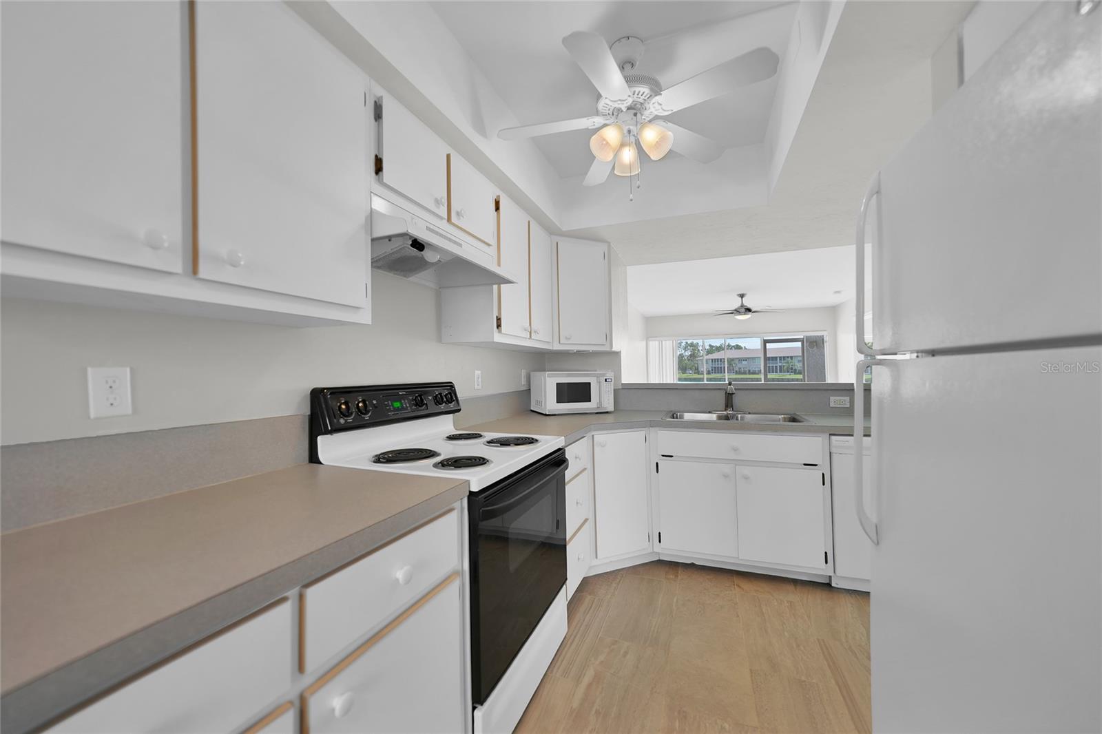 11644 SW EGRET CIR #904, LAKE SUZY, FL, 34269